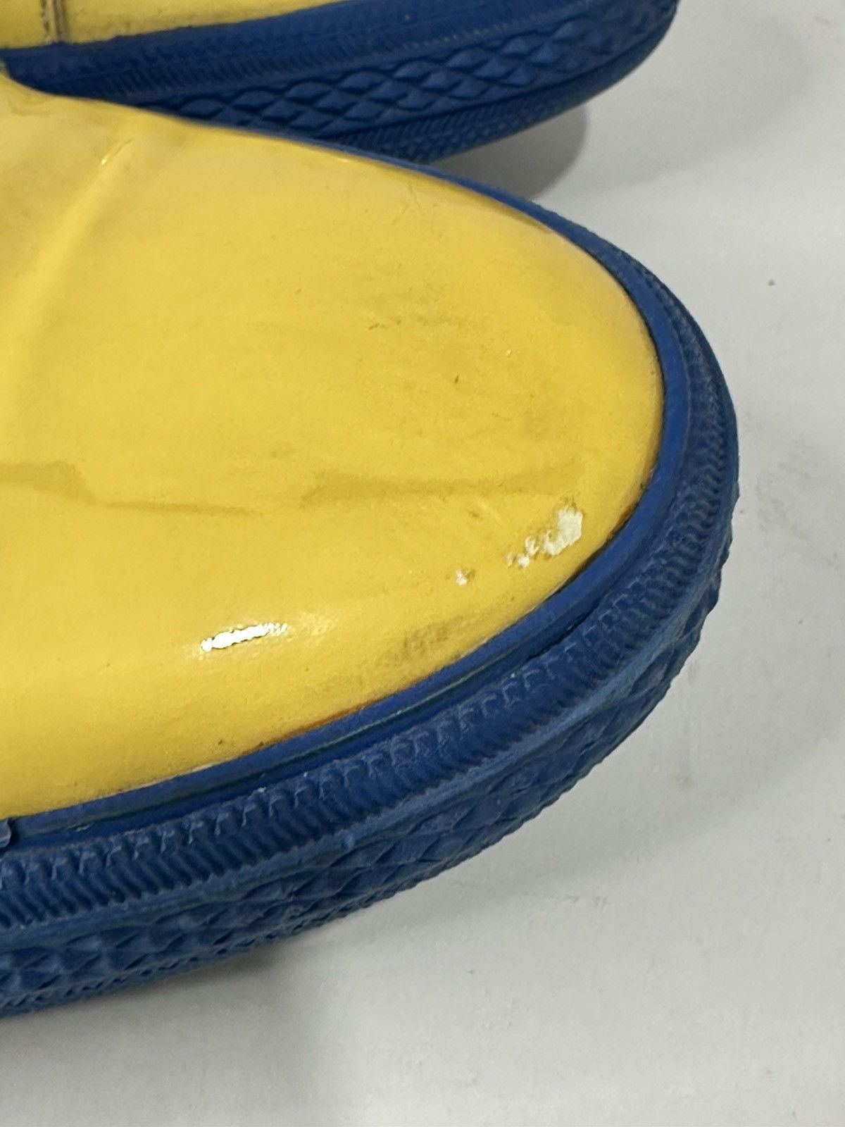 Yves Saint Laurent Vintage Yves Saint Laurent Yellow Patent Leather Y Sneakers. Size US 8 / EU 41 - 11 Thumbnail