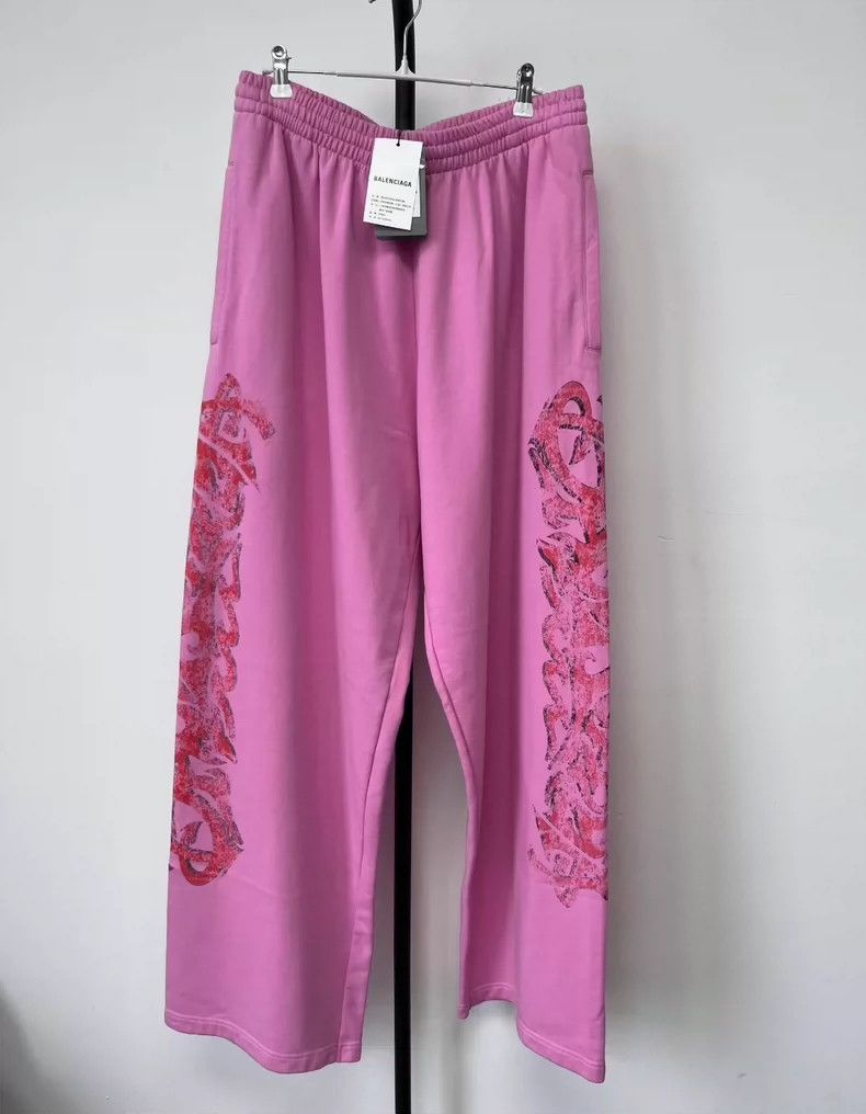 Balenciaga Balenciaga size M Solid Logo printed mid-waist slacks Size US 26 / EU 42 - 1 Thumbnail