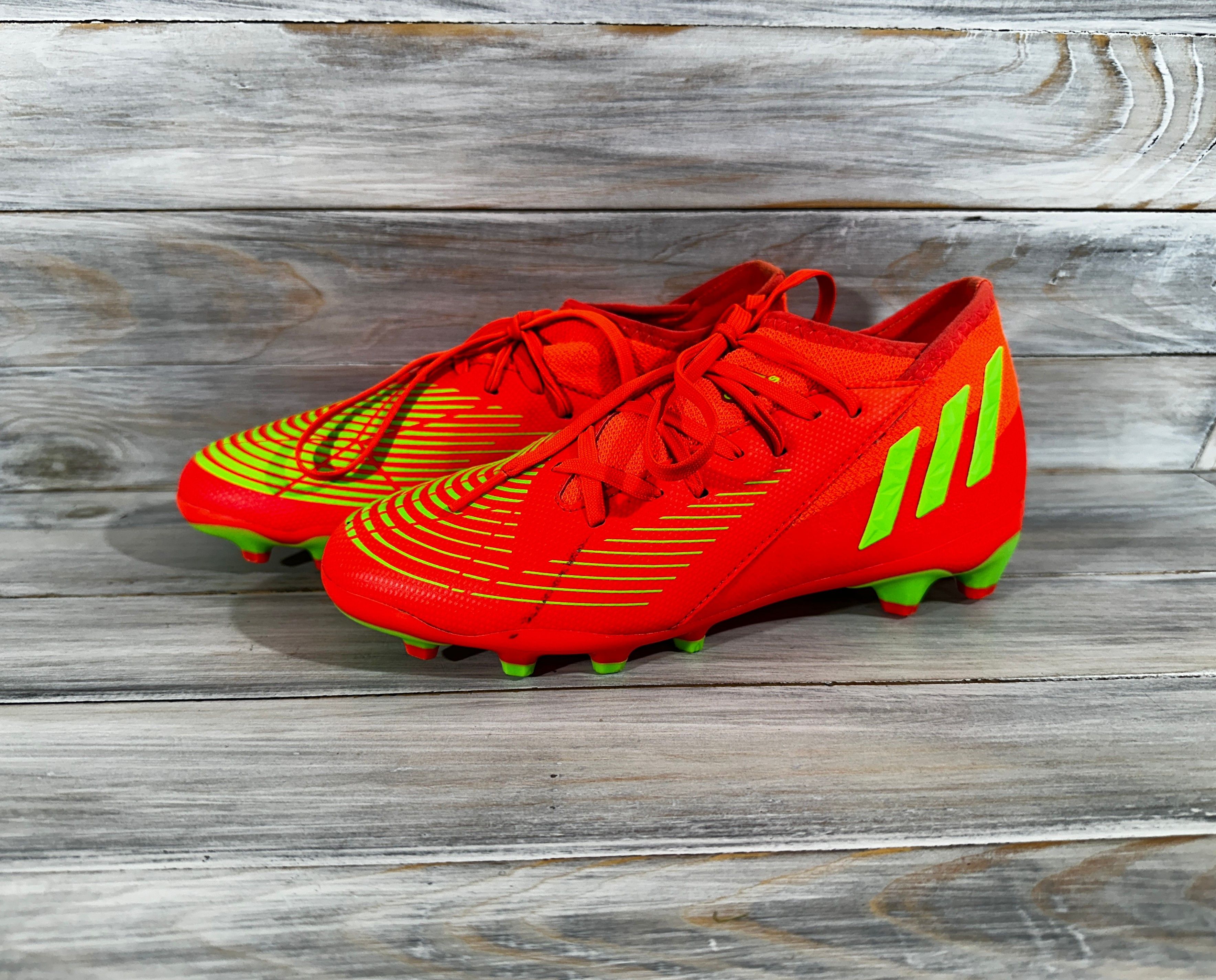 Adidas Adidas Predator Edge.3 MG Junior Football Cleats Boots Sport Size US 5 / EU 37 - 6 Thumbnail