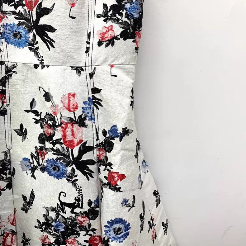 Valentino Valentino White floral print crew neck sleeveless dress Size L / US 10 / IT 46 - 4 Thumbnail
