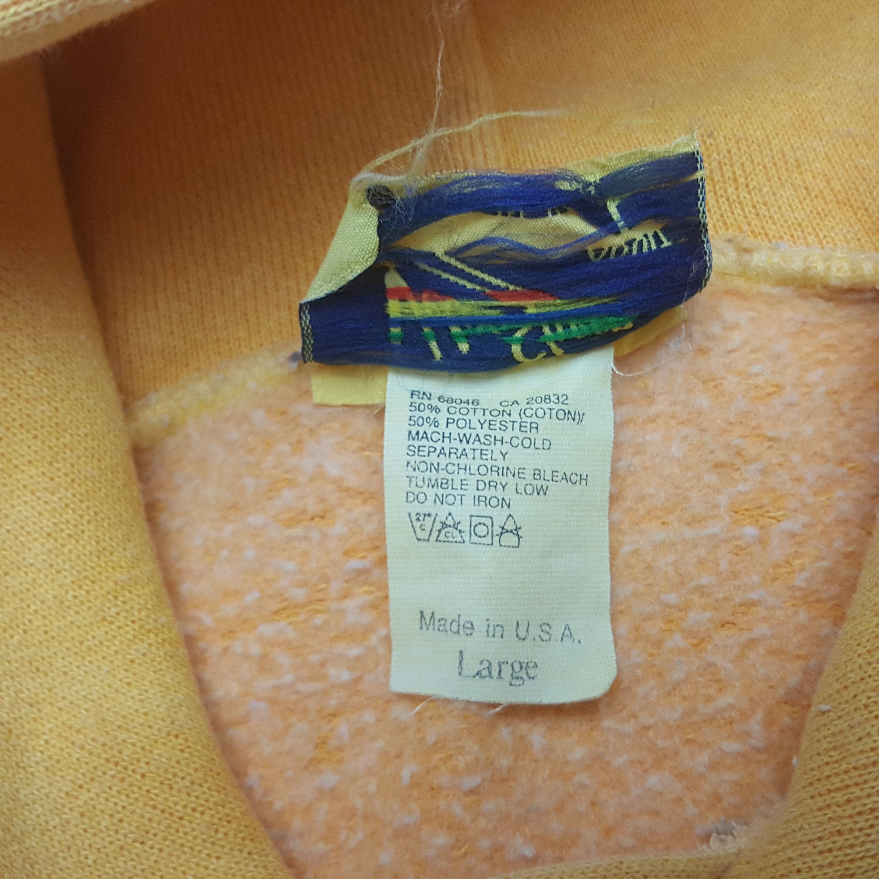 Mickey Mouse Vintage Mickey Mouse California Sweatshirt Hoodies Size L / US 10 / IT 46 - 6 Thumbnail