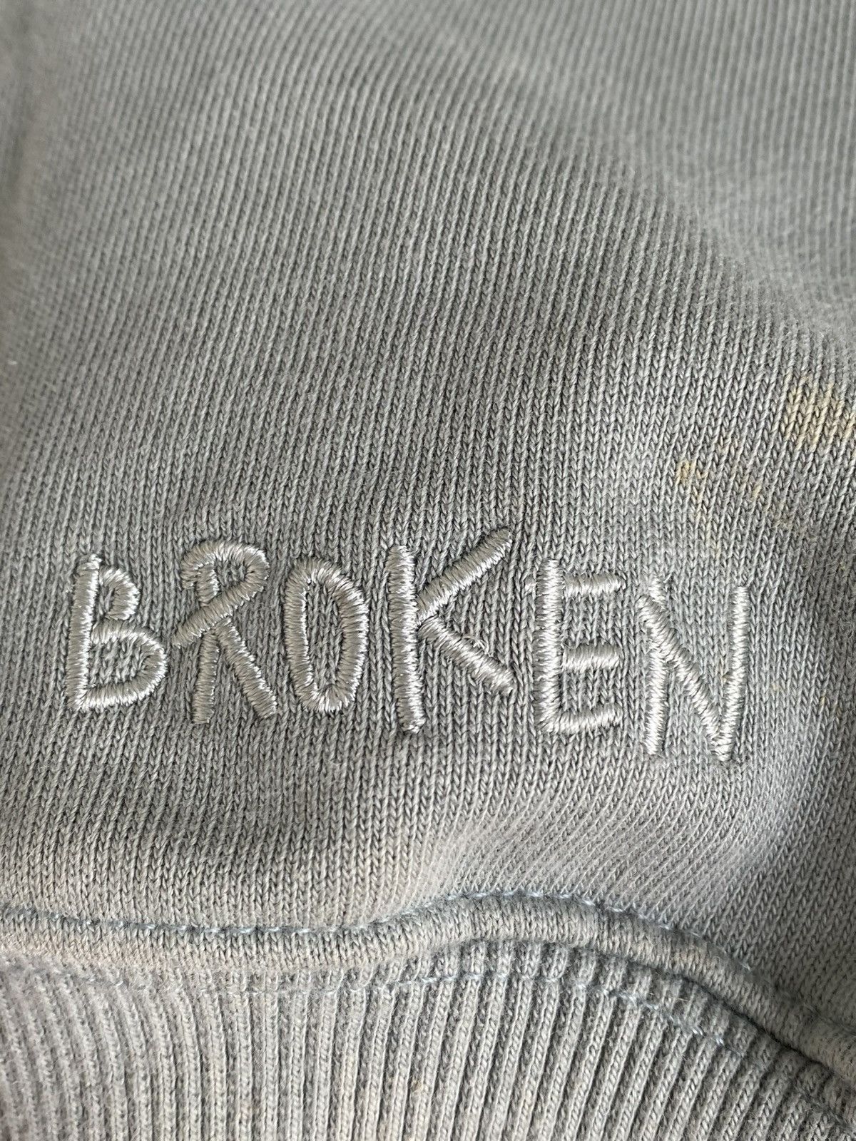 Broken Planet 🔥 BROKEN PLANET COSMIC CONNECTION HOODIE Y2K EARTH VIBES 🔥 Size US S / EU 44-46 / 1 - 12 Thumbnail