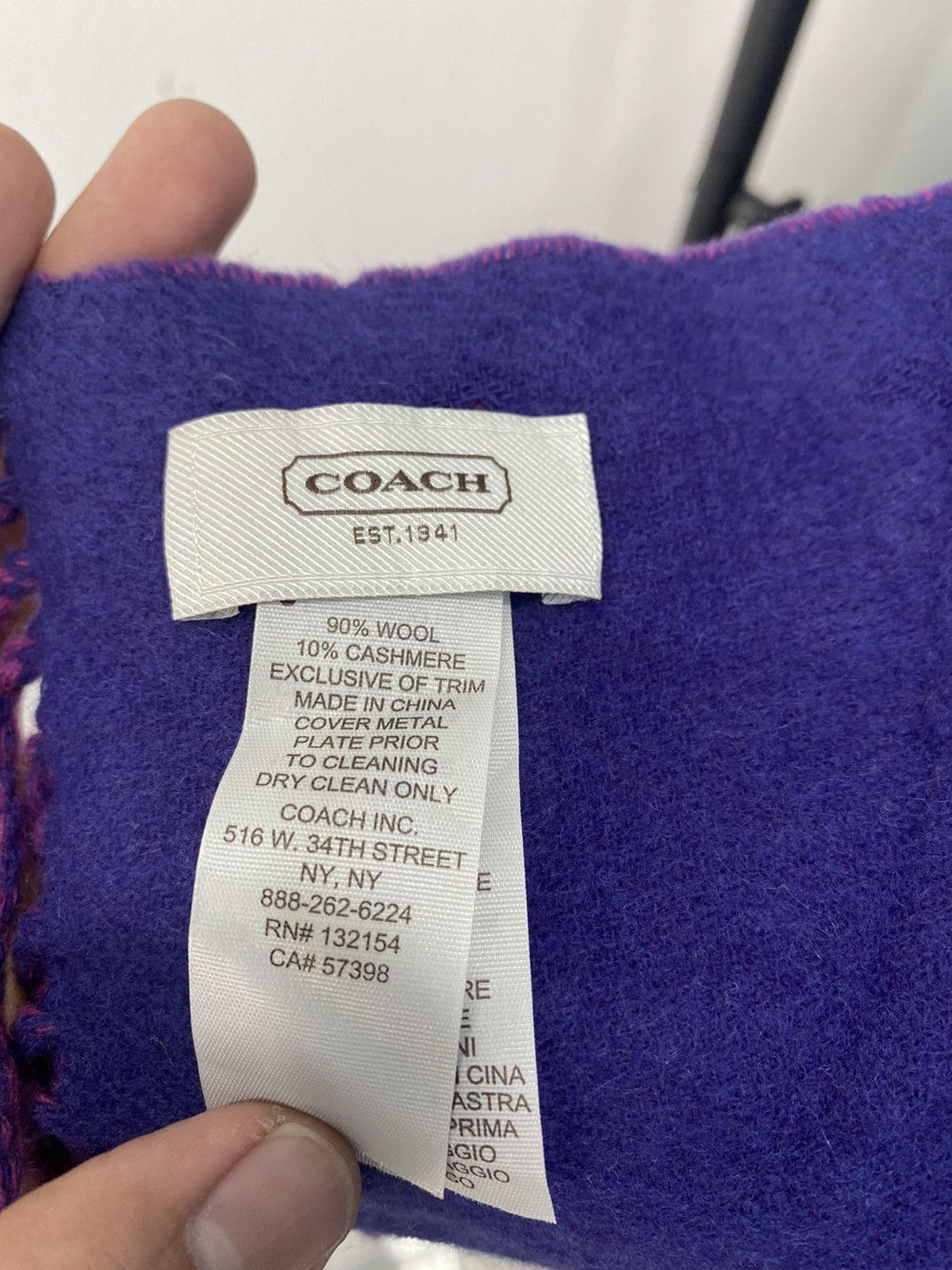 Coach COACH Carriage Wool Scarf #cyber24 Size ONE SIZE - 10 Thumbnail
