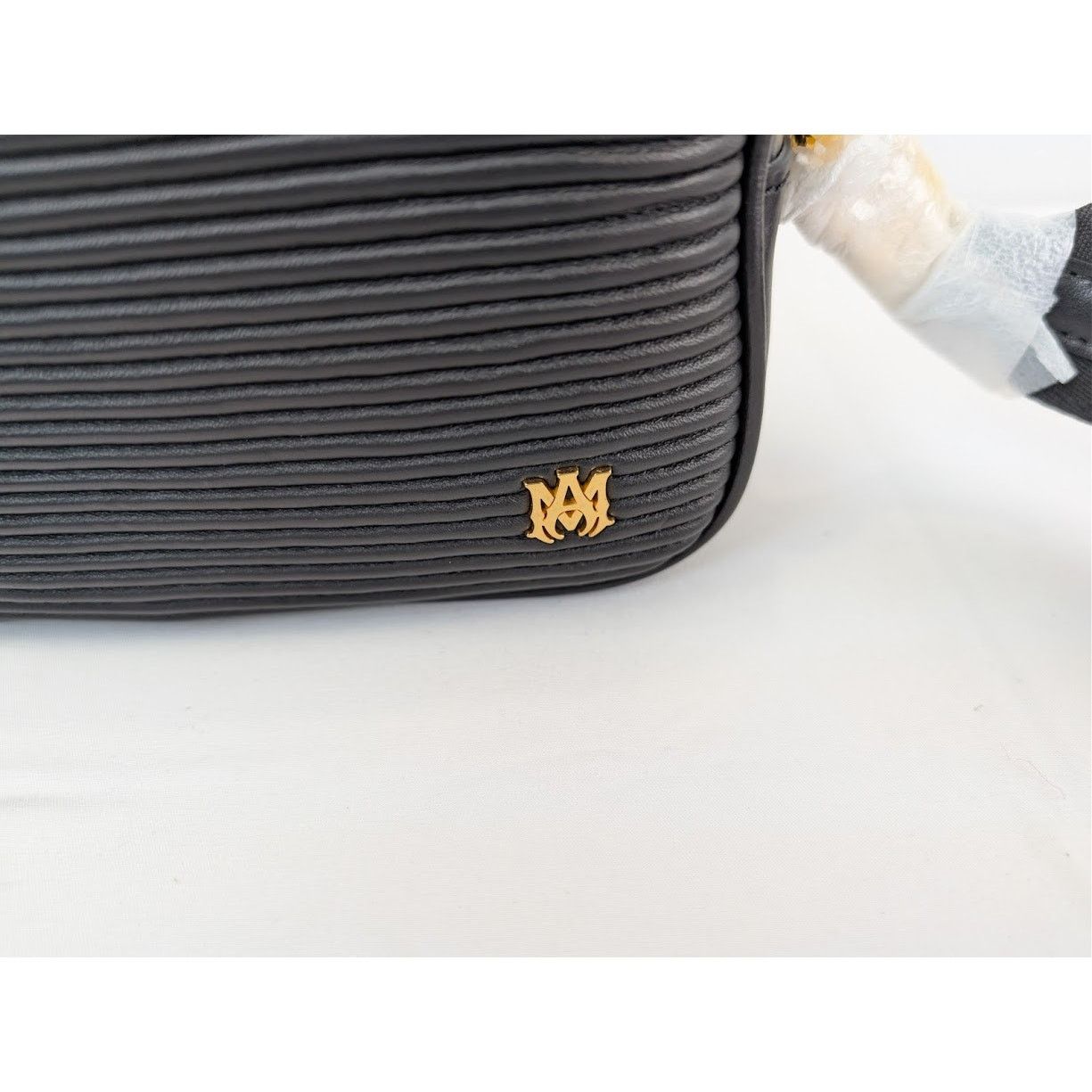 Amiri o1rshd1 Size: OS / Nappa MX1 Padding Camera Case Black Size ONE SIZE - 5 Thumbnail