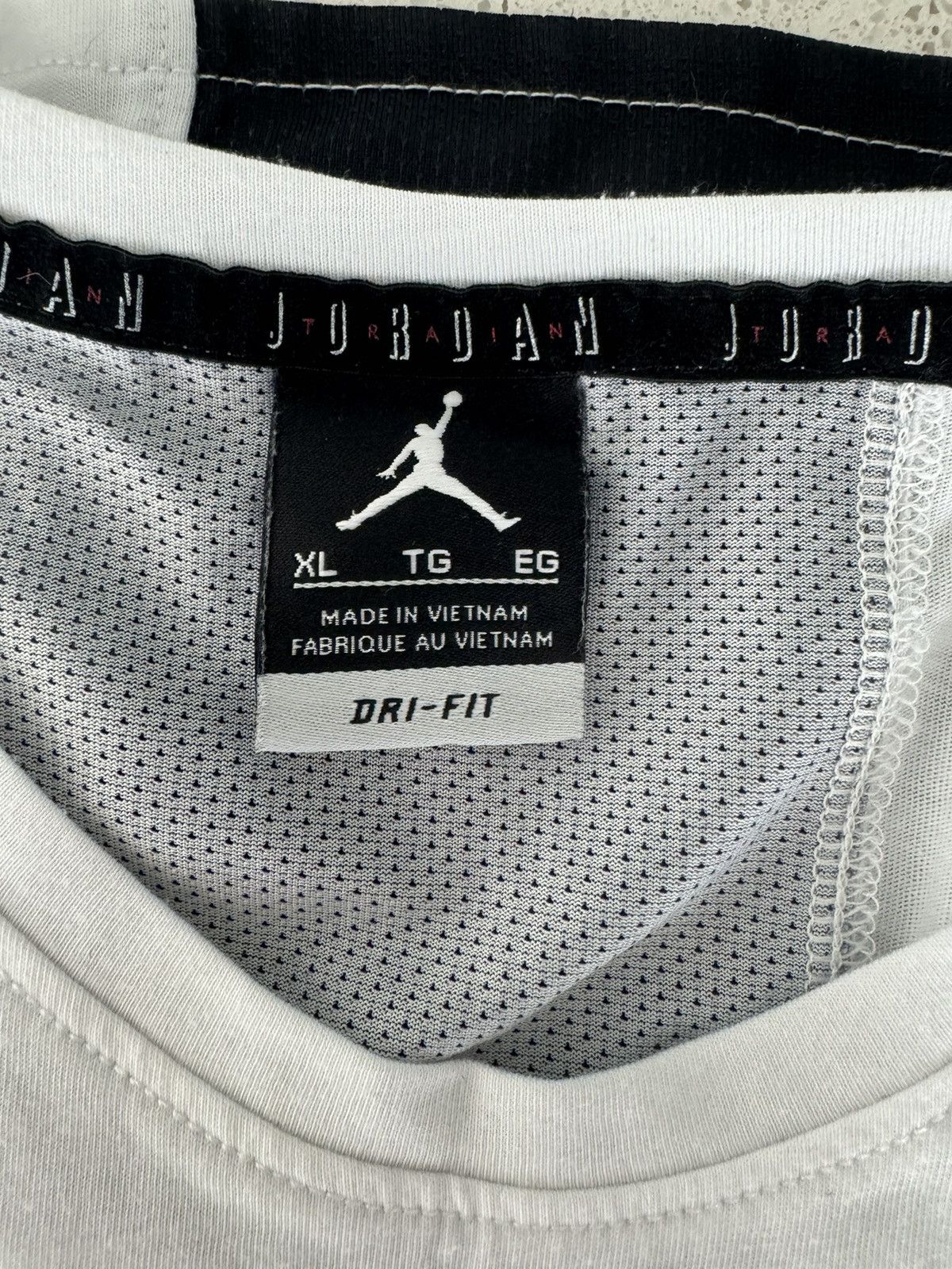 Jordan Brand Jordan Sportwear Woman Beater Size US XL / EU 56 / 4 - 3 Thumbnail