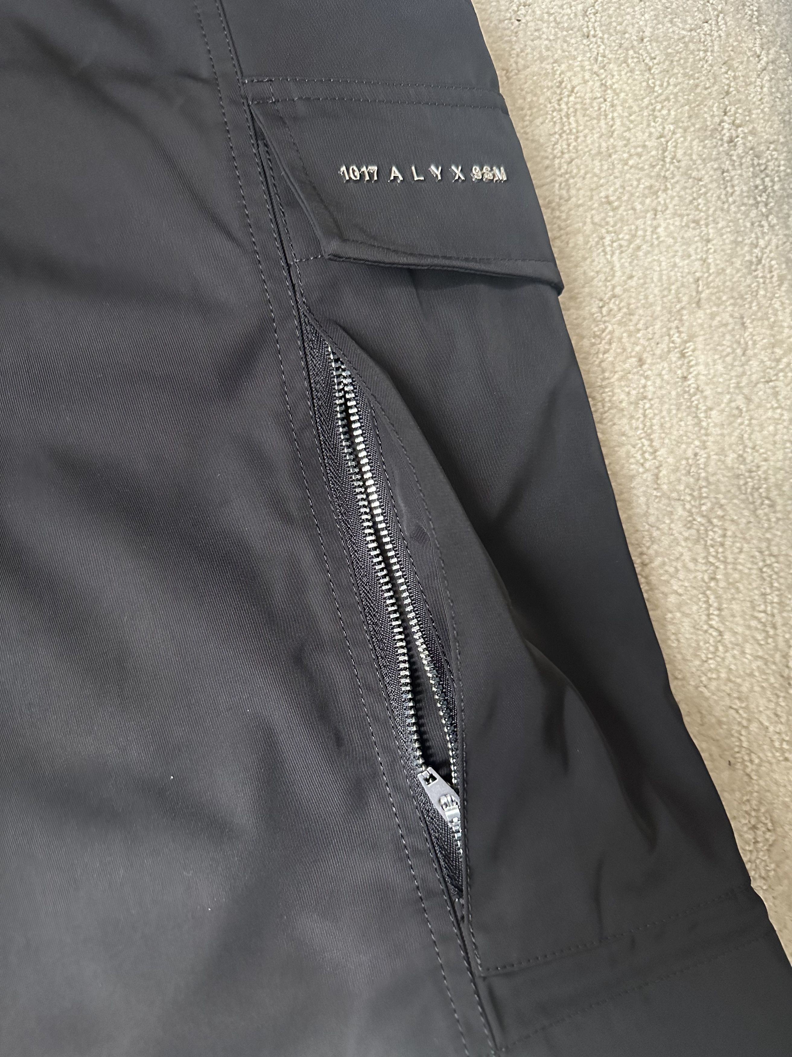 1017 ALYX 9SM 1017 ALYX 9SM Tactical Shorts Size US 30 / EU 46 - 7 Thumbnail