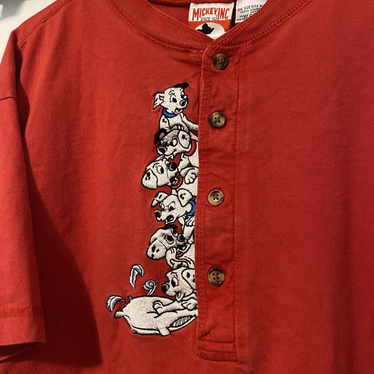 Disney Vintage 101 Dalmatians Disney Movie T-Shirt Size US XL / EU 56 / 4 - 3 Thumbnail