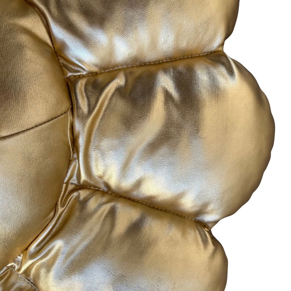 Takashi Murakami Takashi Murakami Flower Cushion Pillow Gold 60CM RARE Size ONE SIZE - 5 Thumbnail