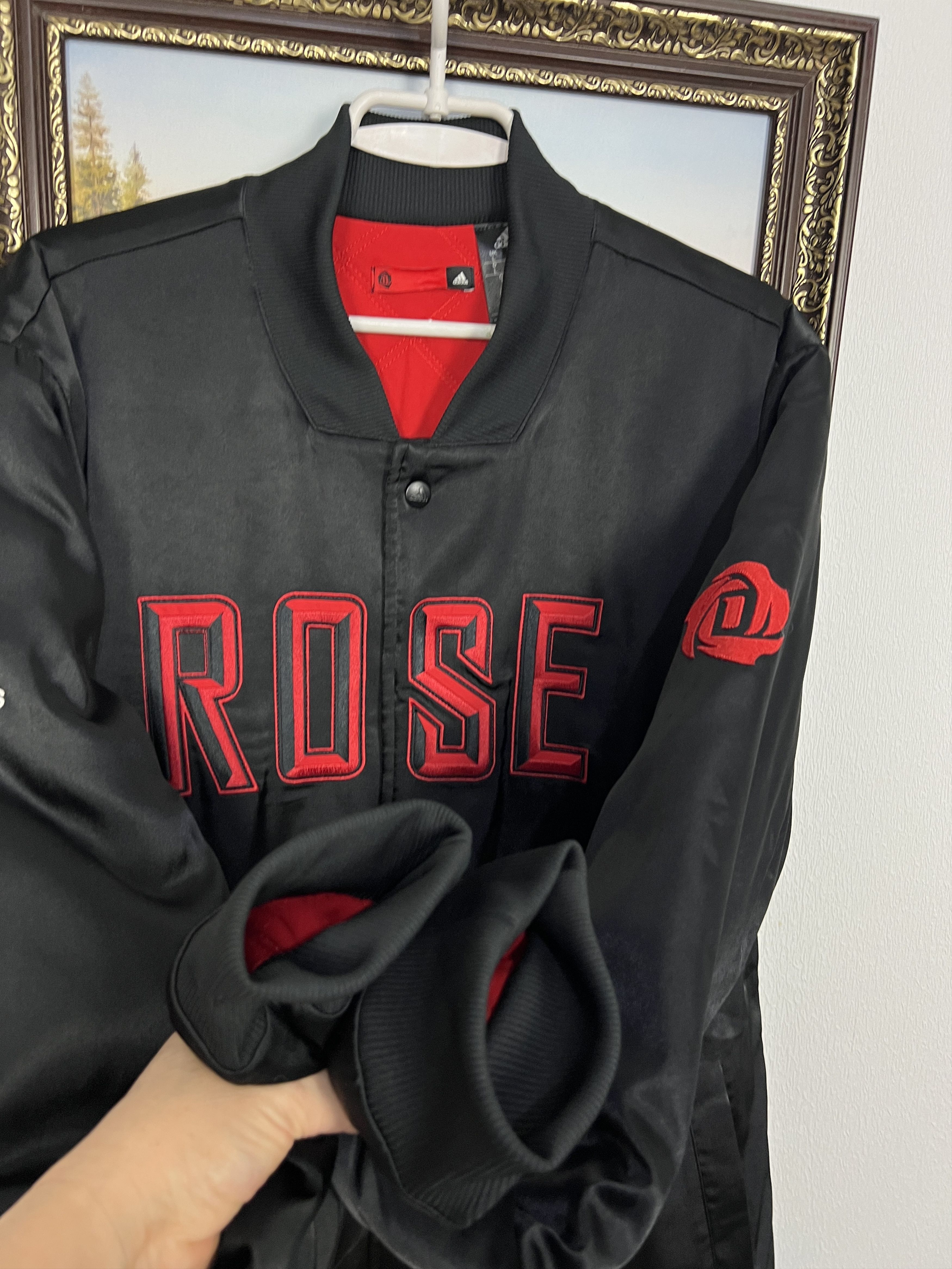 Adidas Adidas Chicago Bulls Derrick Rose Satin Bomber Jacket NBA Size US L / EU 52-54 / 3 - 7 Thumbnail