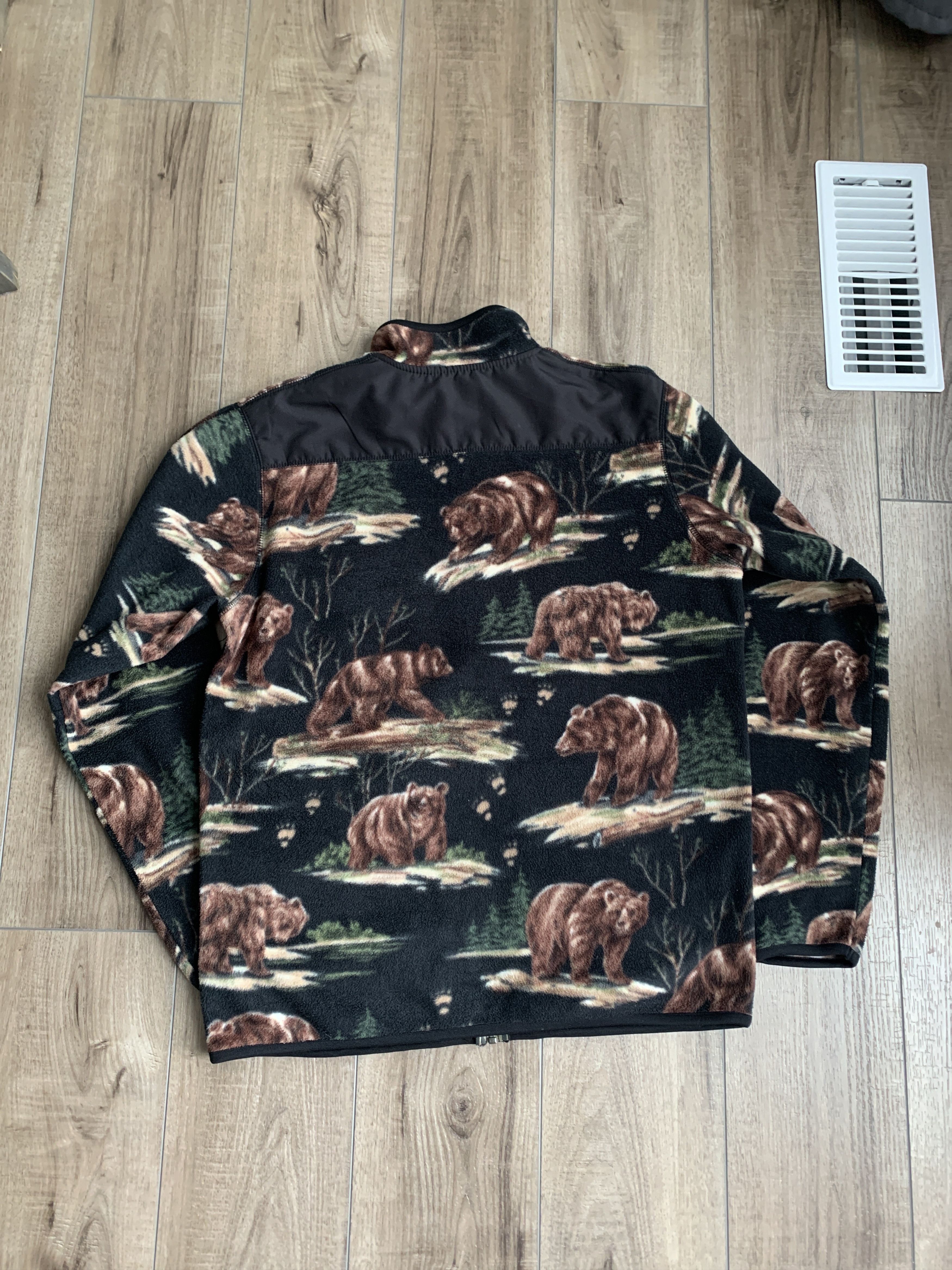 Supreme Supreme '06 Alpine Bear Fleece L Size US L / EU 52-54 / 3 - 8 Thumbnail