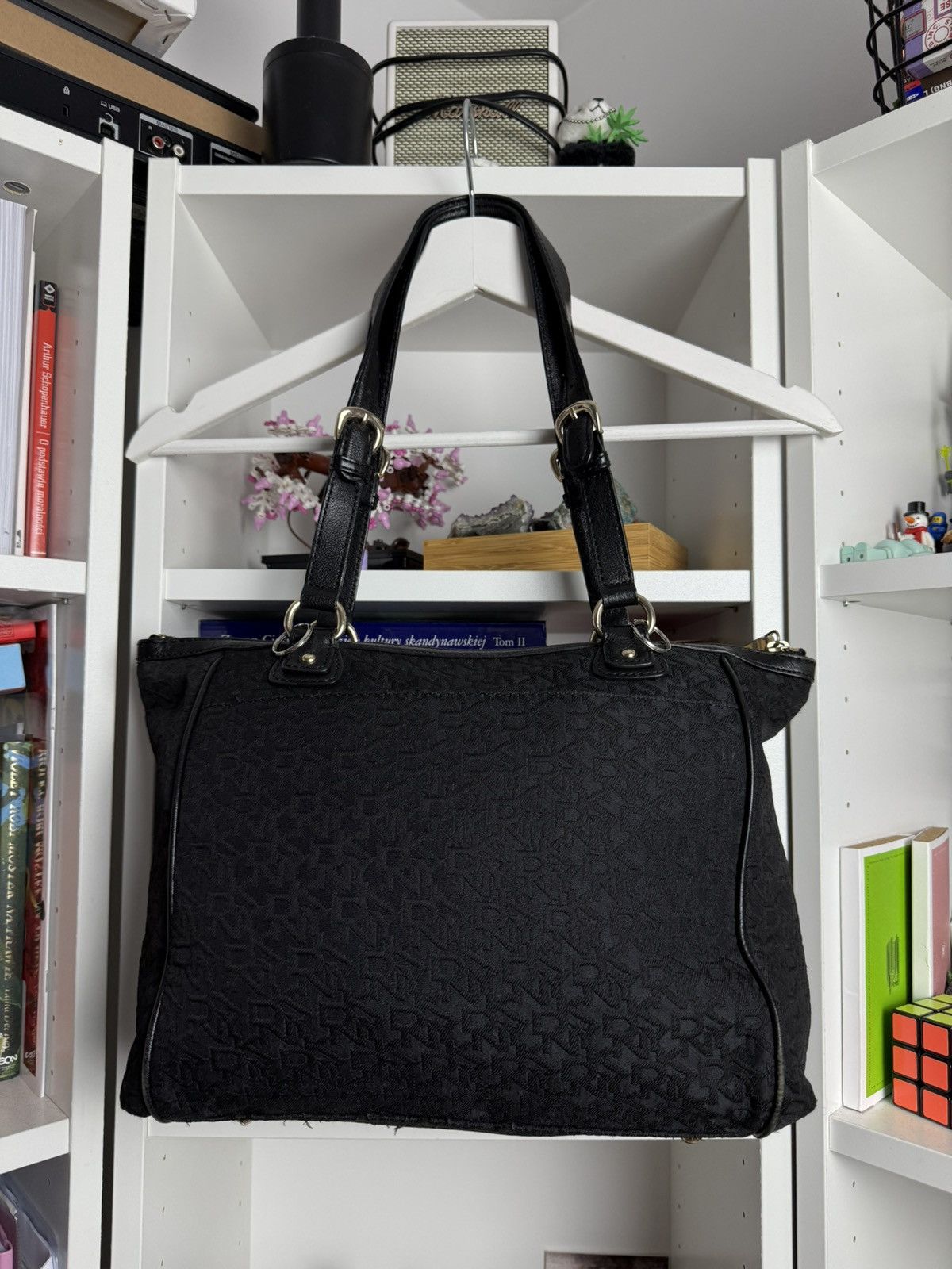 DKNY × Japanese Brand Vintage y2k DKNY monogram shoulder hand bag archive designer Size ONE SIZE - 2 Thumbnail