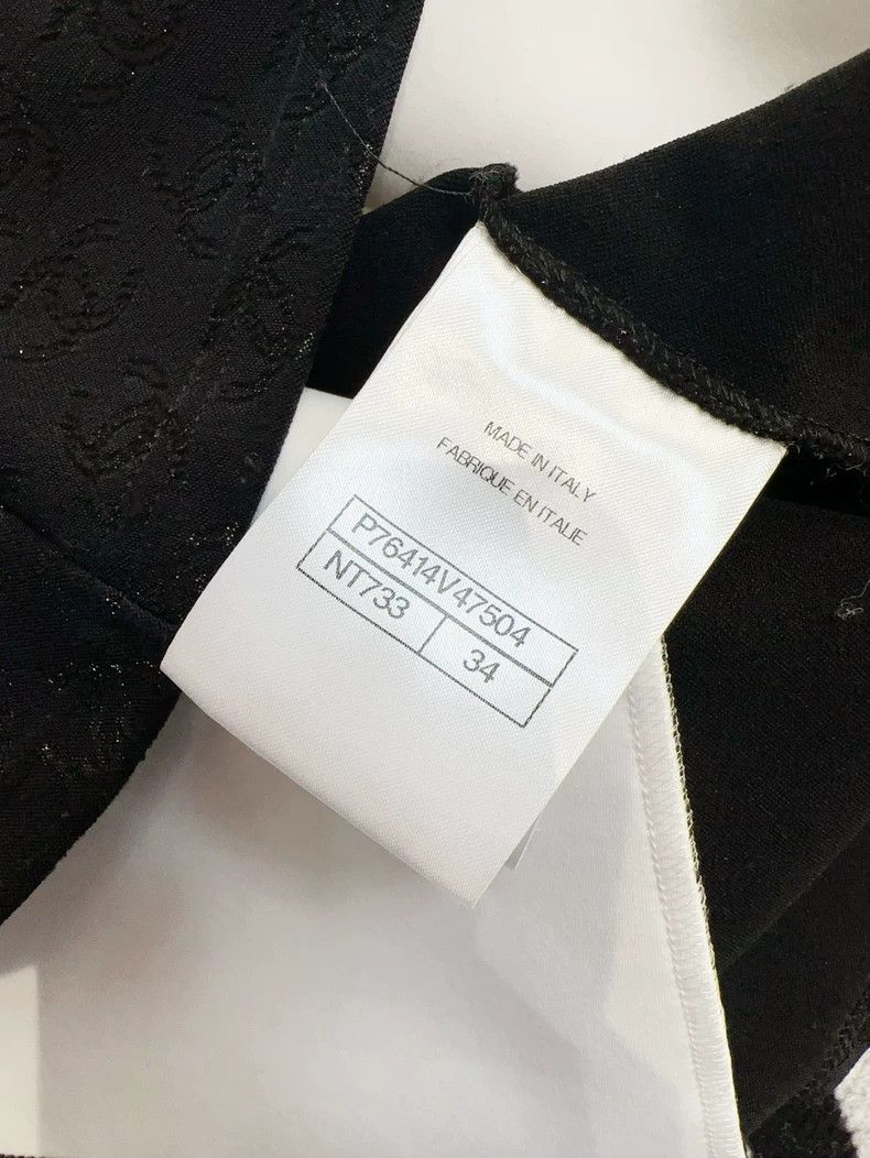 Chanel Chanel 24C early spring vacation black and white dark patt Size XXS / US 00 / IT 34 - 6 Thumbnail
