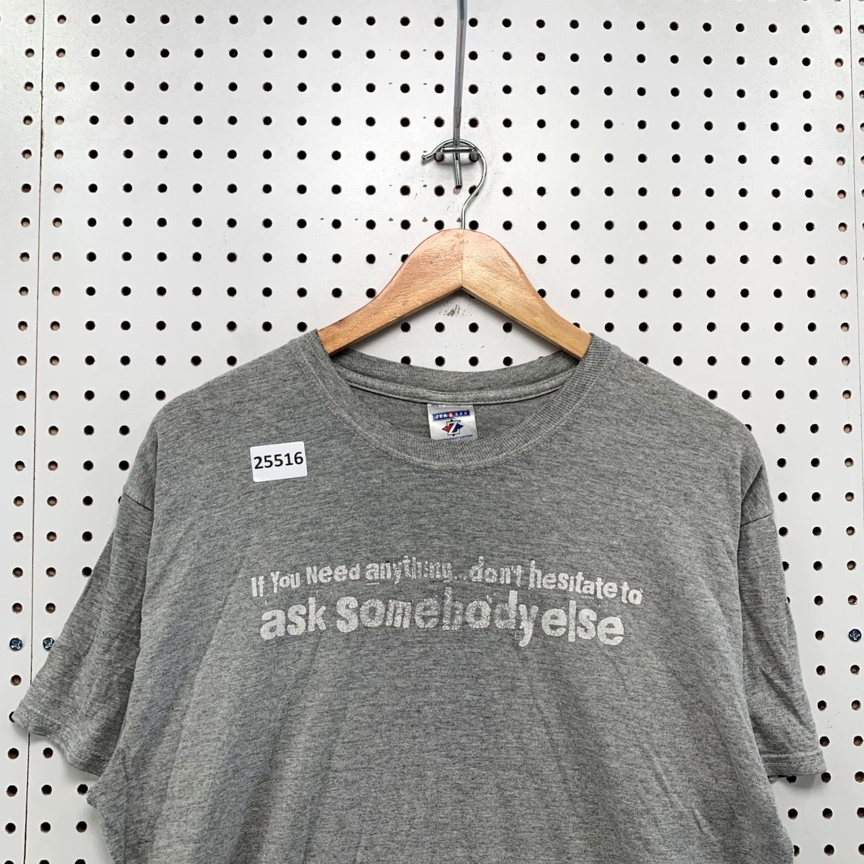 Jerzees Vintage Funny Quote Shirt Gray White ASK SOMBODY ELSE Mens Large 21.5x27.5 Size US L / EU 52-54 / 3 - 6 Thumbnail