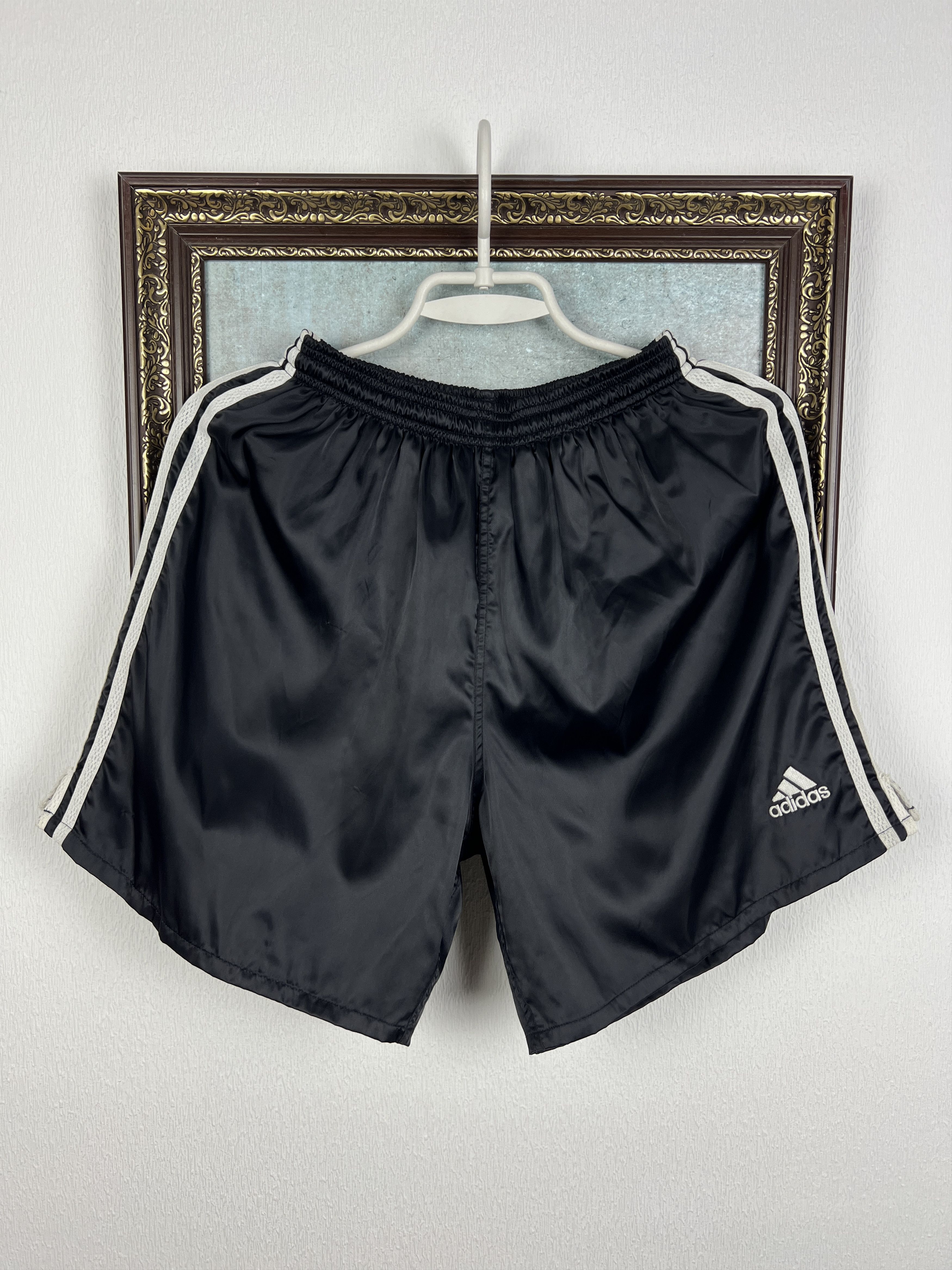 Adidas Vintage 90's Adidas Nylon Run Shorts Athletic Rare Hype Size US 32 / EU 48 - 1 Thumbnail