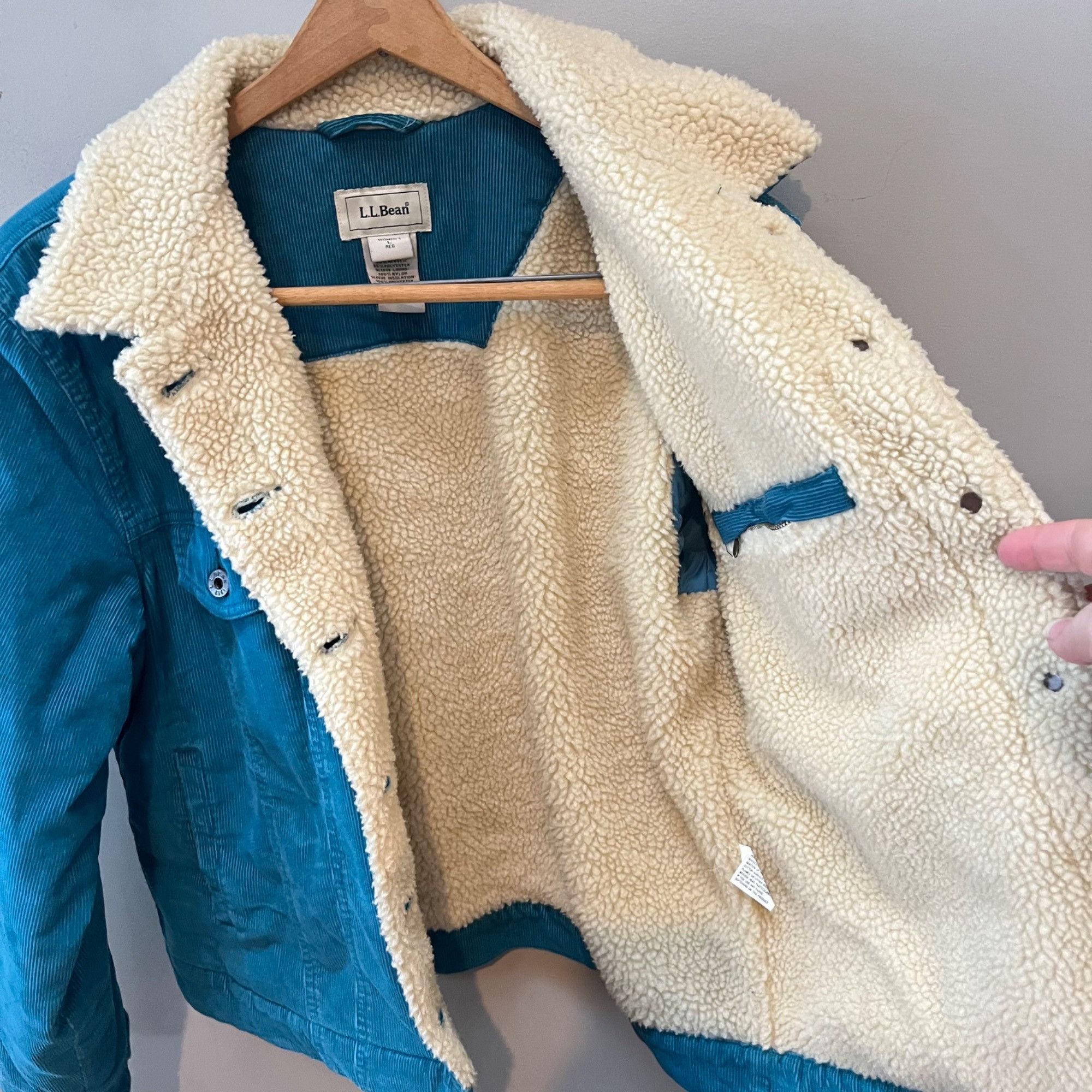 L.L. Bean L.L. Bean Womens Teal Corduroy Sherpa-Lined Trucker Jacket B Size L / US 10 / IT 46 - 2 Thumbnail