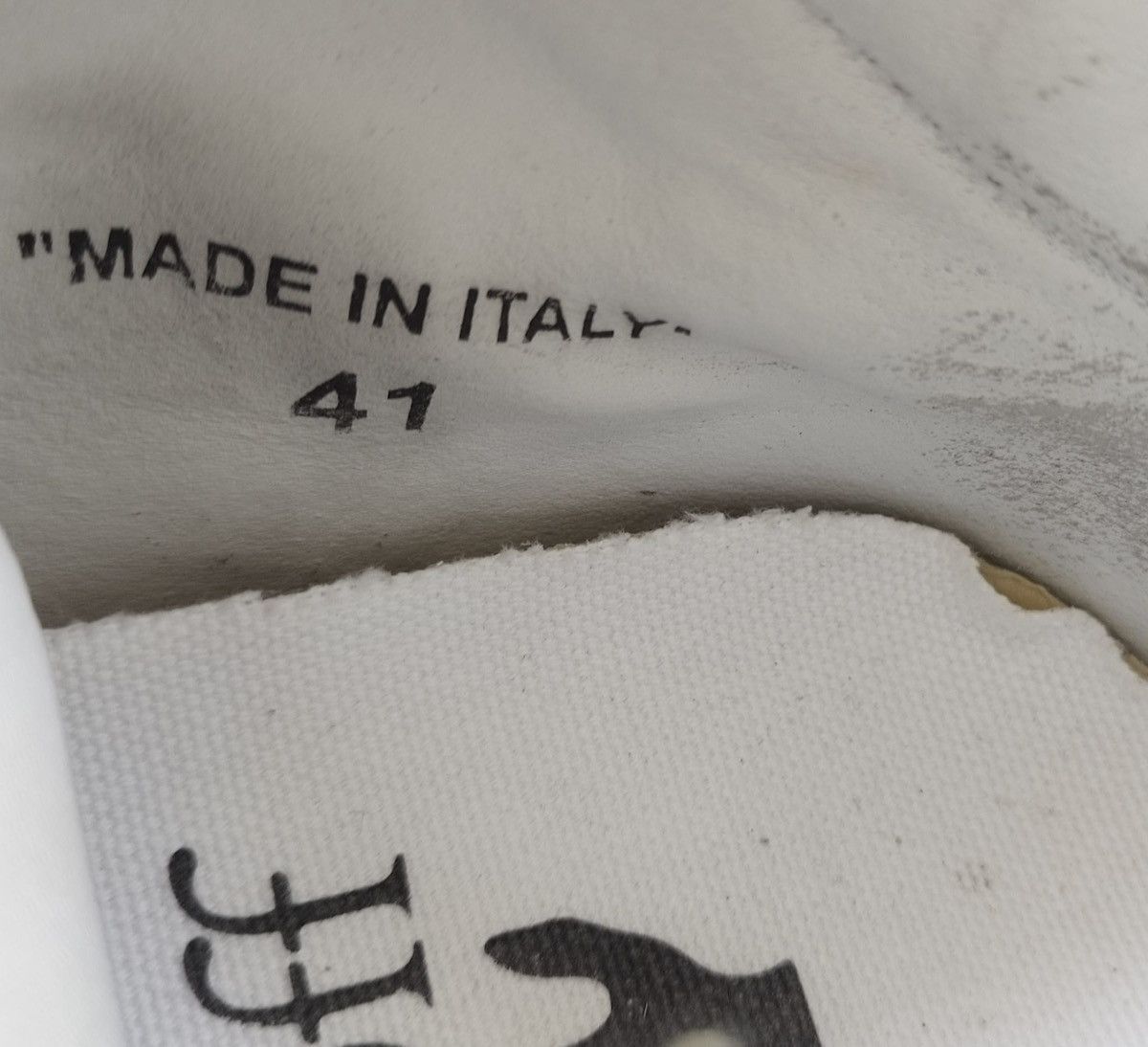 Off-White Snearkers Off White Court 3.0 Blak. Size US 9.5 / IT 39.5 - 8 Thumbnail