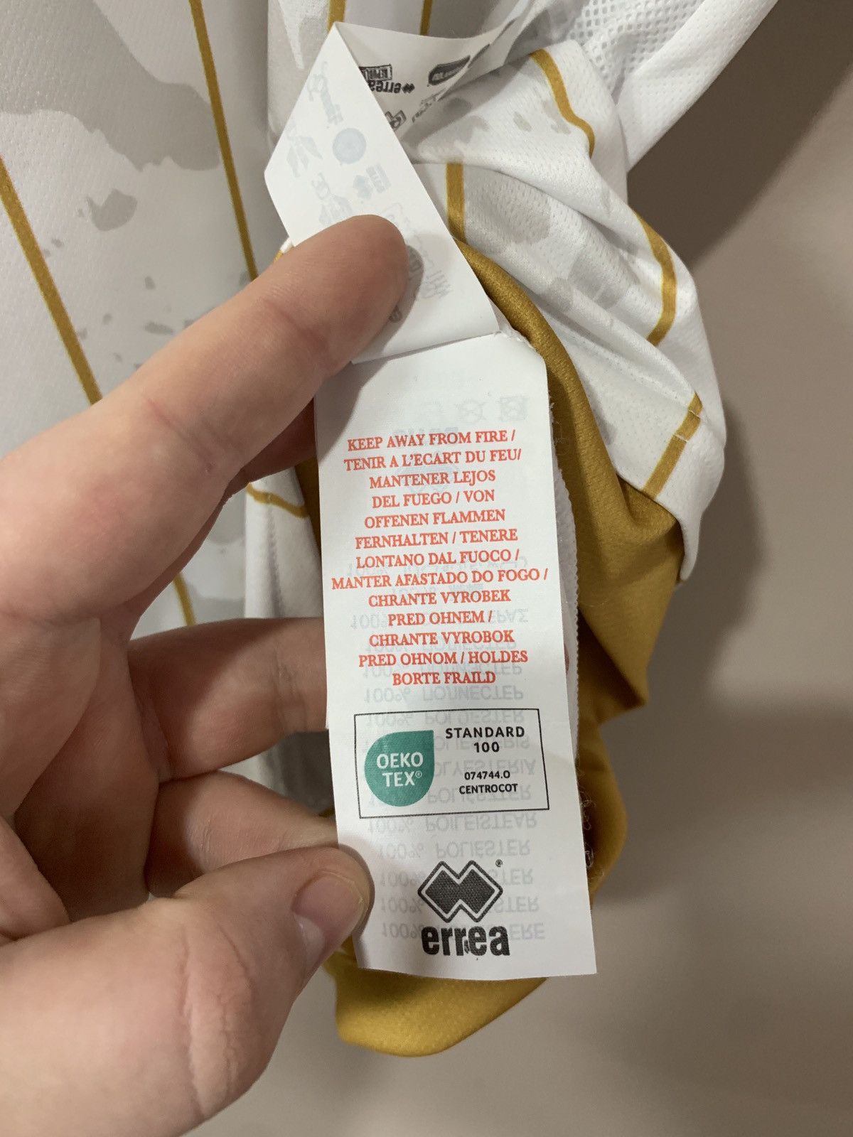 Errea Millwall Third Football Shirt Errea Soccer Jersey Size S Size US S / EU 44-46 / 1 - 9 Thumbnail
