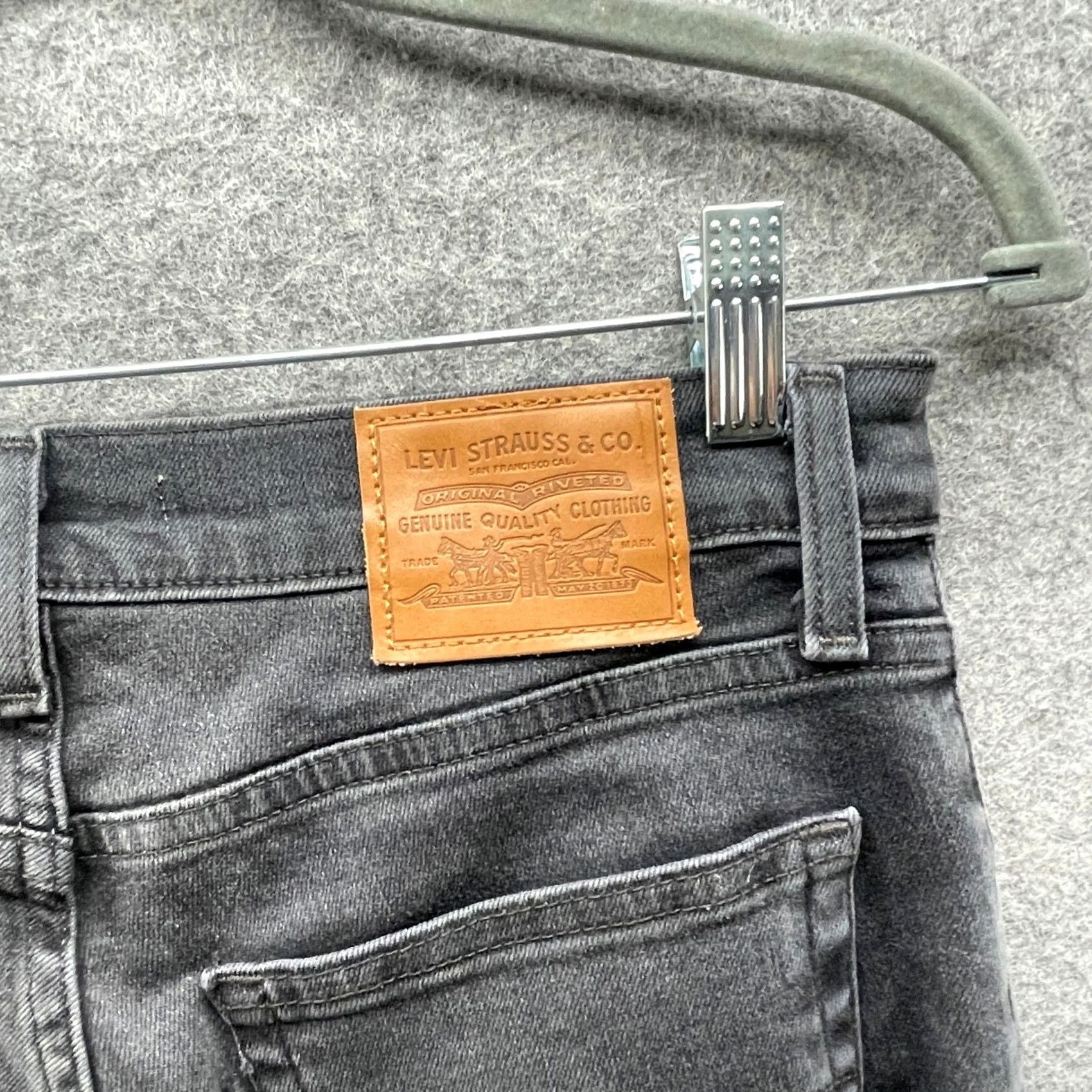 Levi's Levis 724 High Rise Straight Jeans Womens 28 Black Stretch Jeans 28 in Black Stretch Size 28" / US 6 / IT 42 - 6 Thumbnail