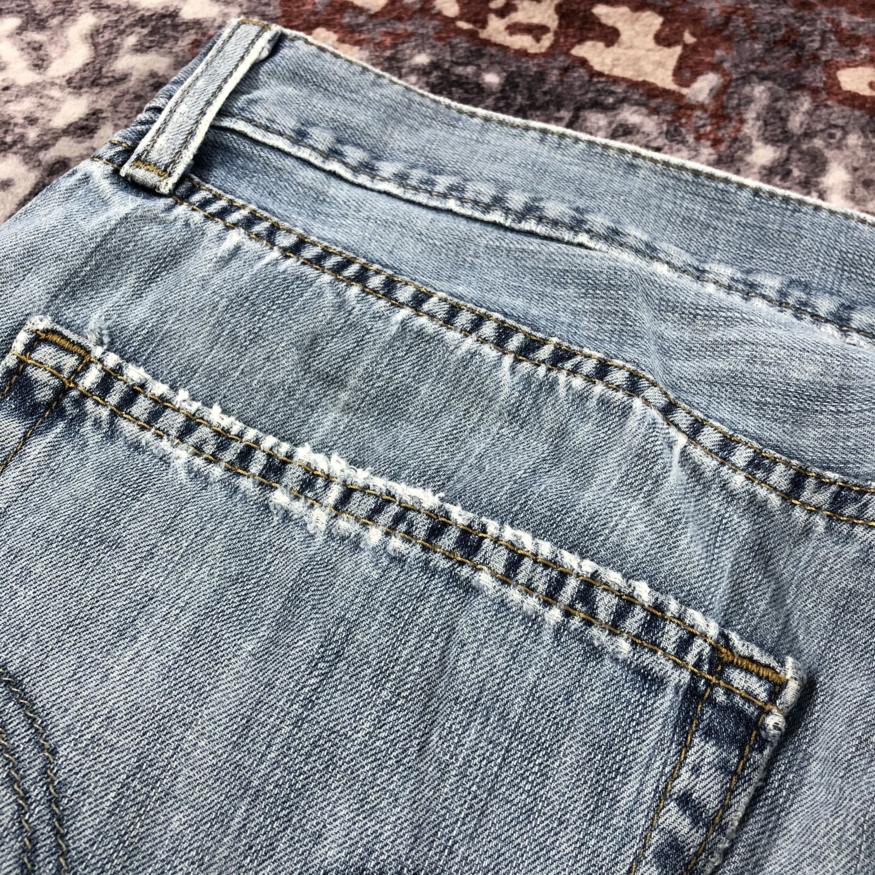 Levi's × Vintage Vintage Light Wash Levis 505 Jeans-JM2632 Size US 36 / EU 52 - 8 Thumbnail