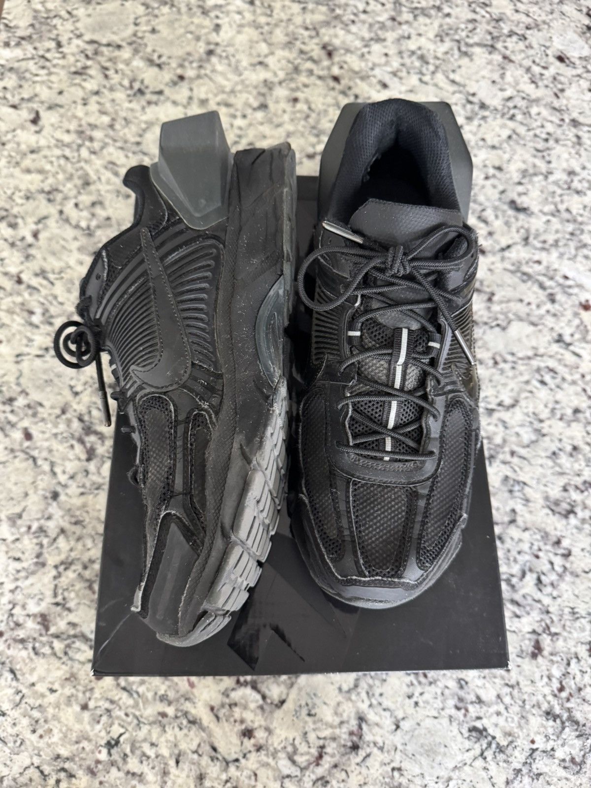 A-COLD-WALL* × Nike Nike Zoom Vomero 5 “A Cold Wall” Size US 9 / EU 42 - 6 Thumbnail