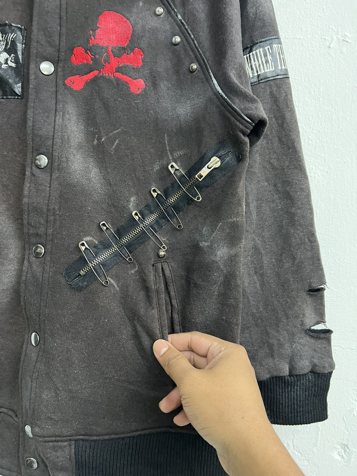 If Six Was Nine Vintage Sex Pot Revenge Trompe L'oeil Skull Sick Punk Style Size US L / EU 52-54 / 3 - 9 Thumbnail