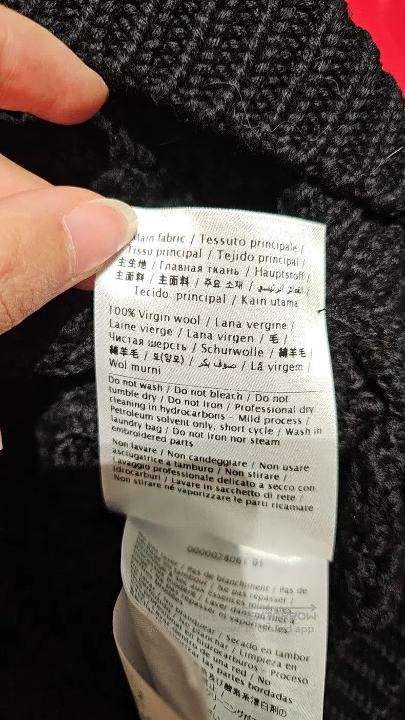 Valentino Valentino Heavy knitted tops Size M / US 6-8 / IT 42-44 - 8 Thumbnail