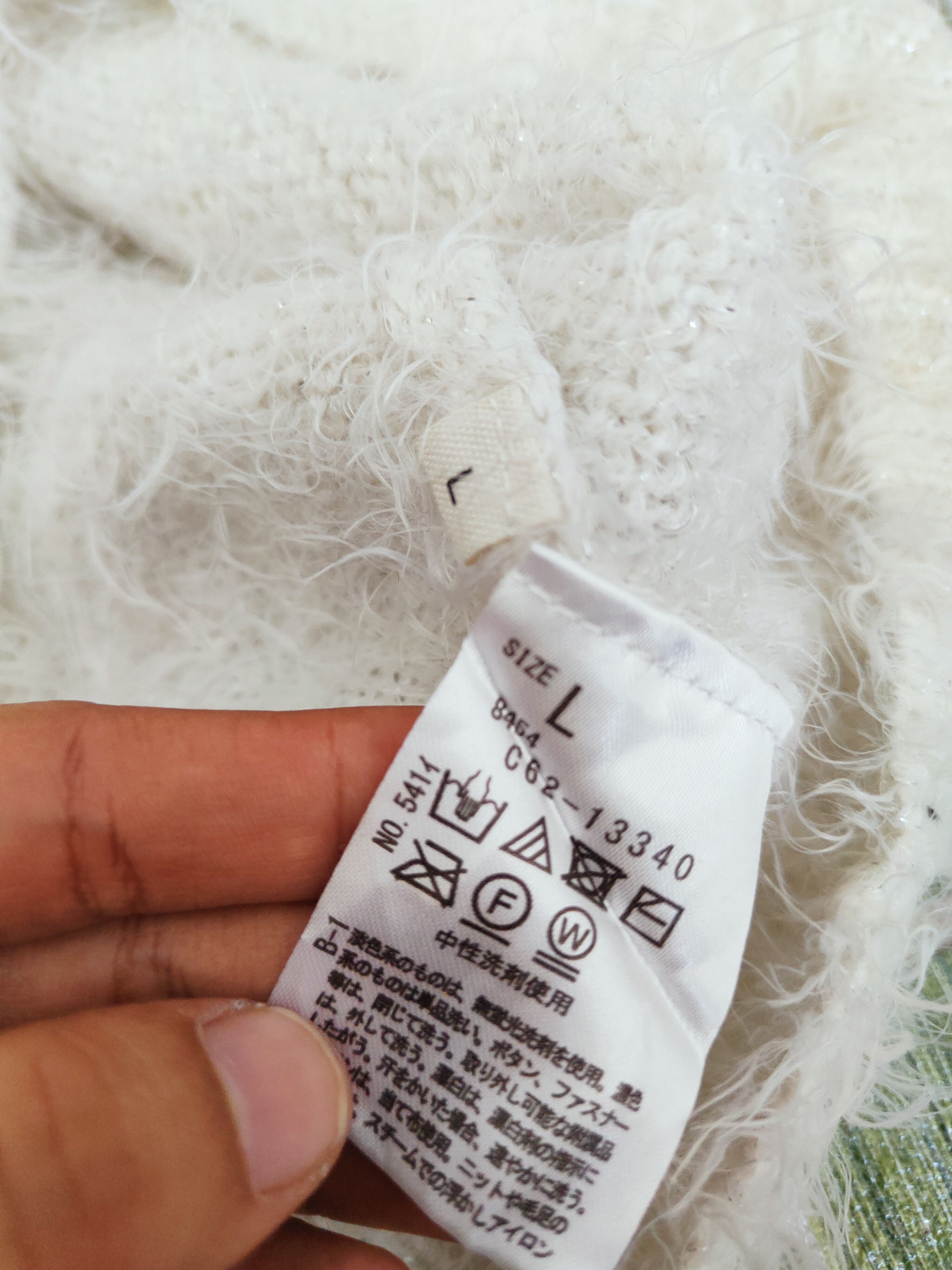 Japanese Brand × Vintage Shoo La Rue White Fur Mohair Knitwear Size L / US 10 / IT 46 - 11 Thumbnail