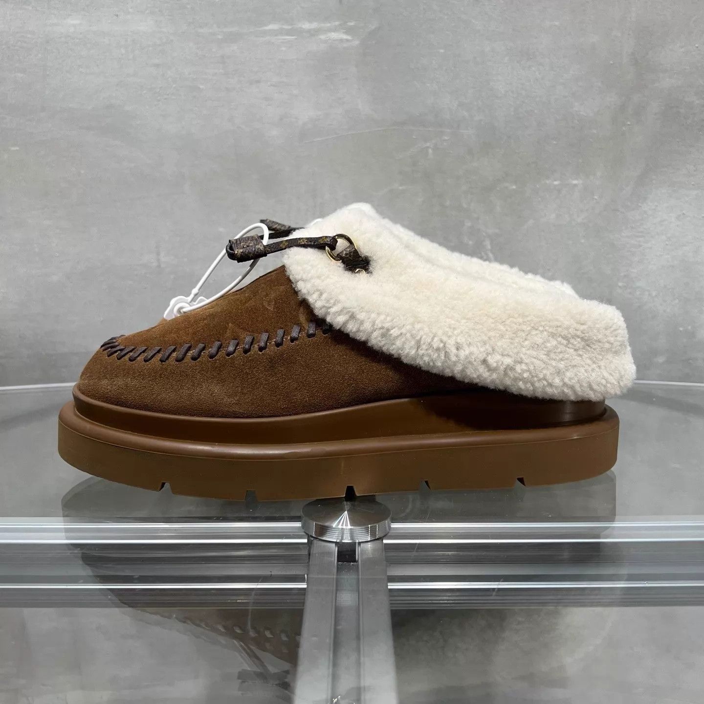 Louis Vuitton LV SS26 Cortina dark brown ski boot UK3 Size US 6.5 / IT 36.5 - 3 Thumbnail