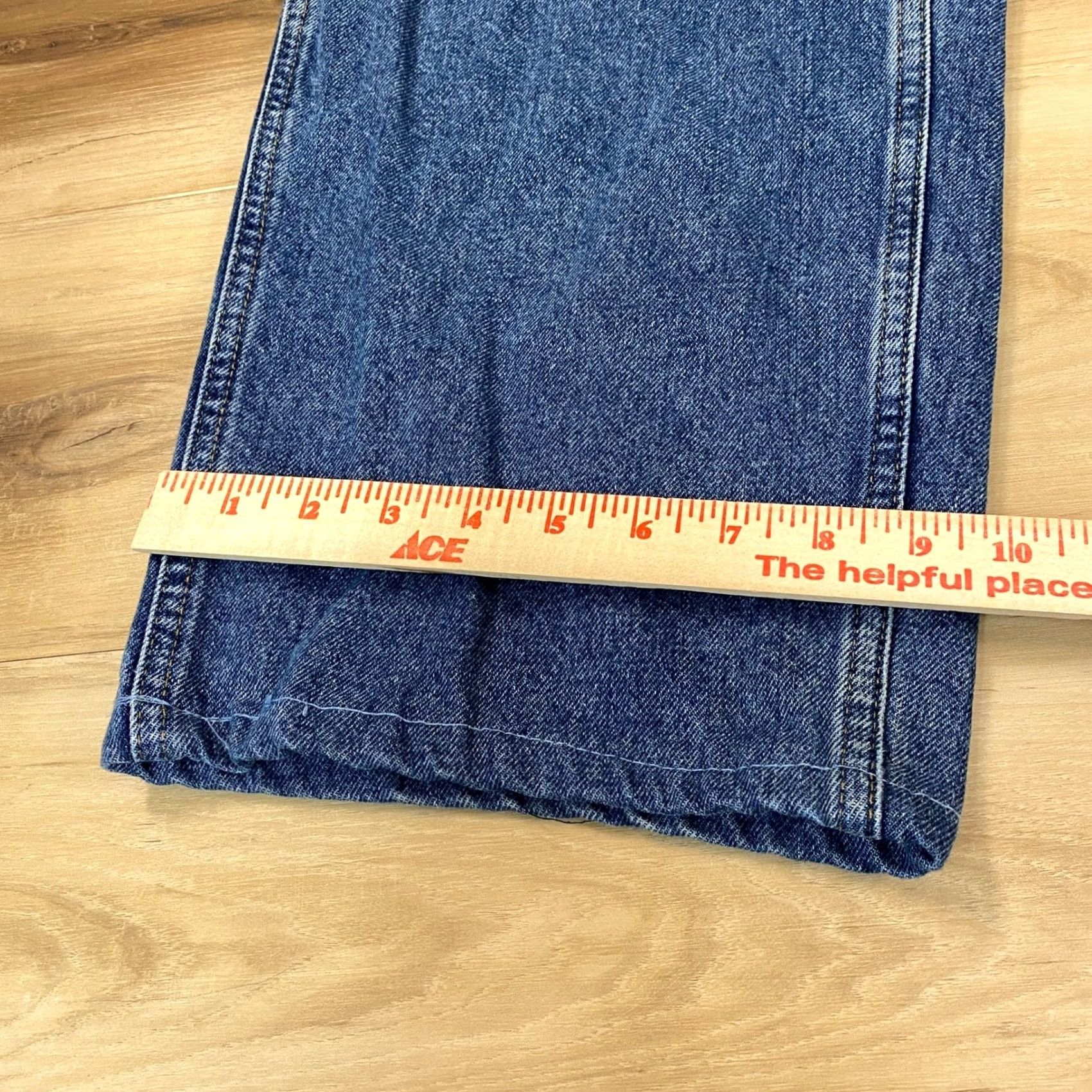 Tommy Hilfiger VINTAGE Tommy Hilfiger Jeans Mens Wide-Leg 30x27.5 Denim Blue 90s Y2K Carpenter Workwear Hip Hop Skate Baggy Relazed Fit Mens Size US 30 / EU 46 - 6 Thumbnail