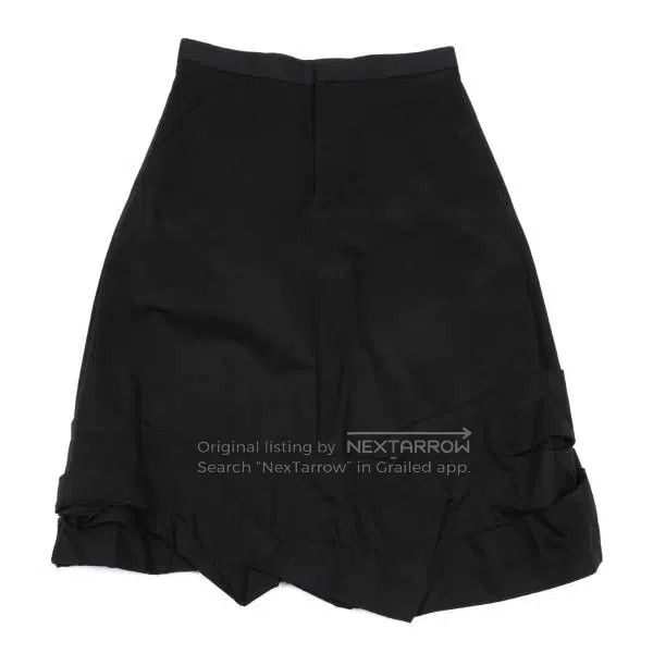 Comme des Garcons Comme Des Garcons size M Black retro design half skirt Size 23" - 2 Thumbnail