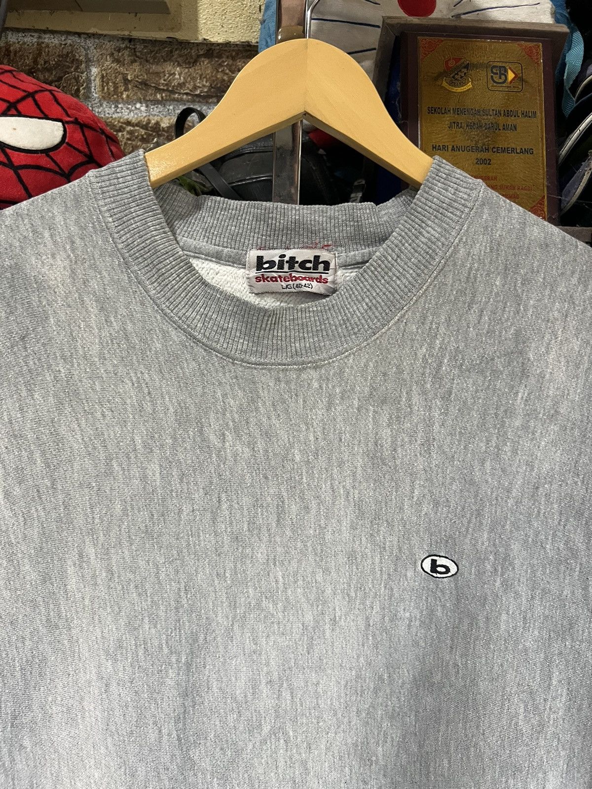 Girl Skateboards 🔥Vintage Bitch Skateboards Crewneck Sweatshirt Size US L / EU 52-54 / 3 - 5 Thumbnail