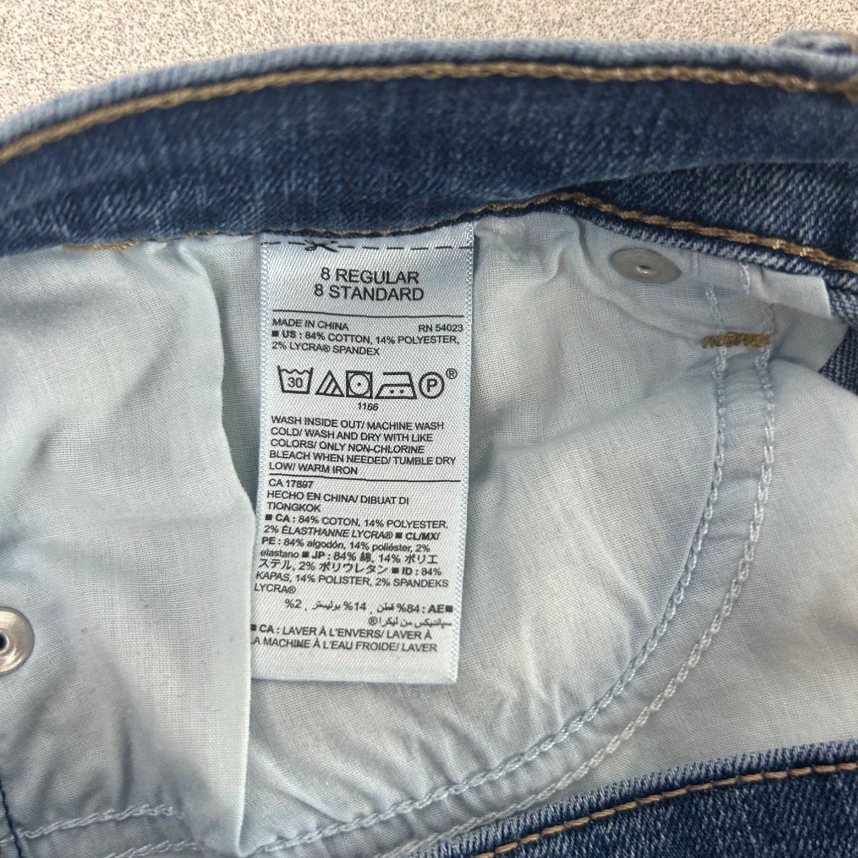 Old Navy Old Navy Curvy Skinny Jeans Womens 8 Medium Blue Distressed Darci Mid-Rise Jeans Size 30" / US 8 / IT 44 - 4 Thumbnail