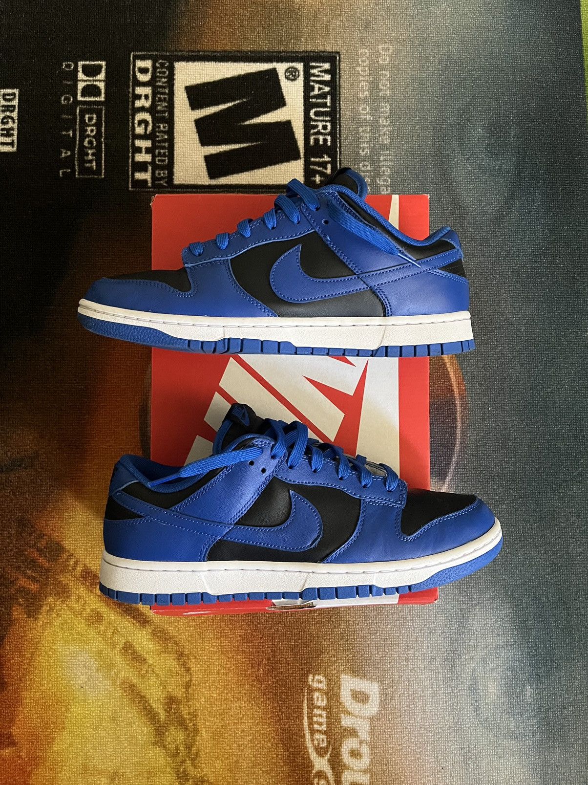 dunk low retro hyper cobalt