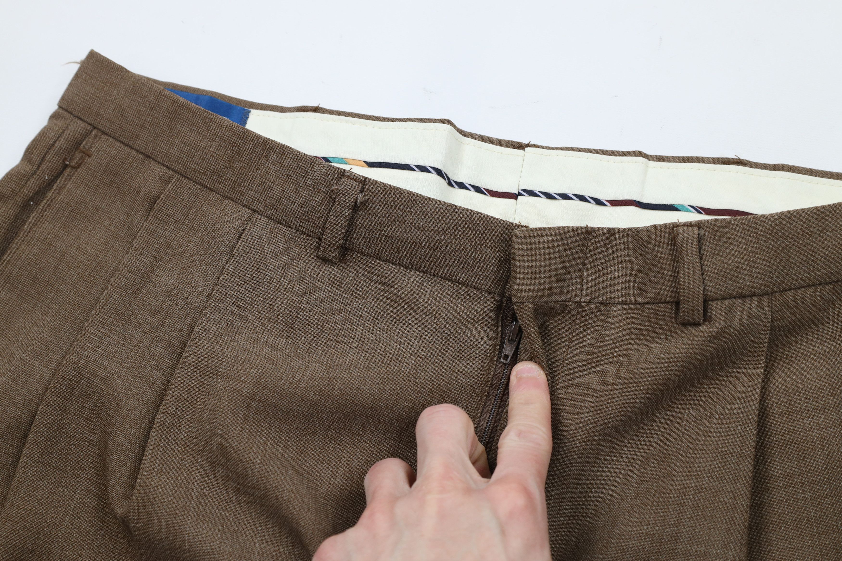 Vintage Vintage 90s Streetwear Wide Leg Chino Pants Brown Wool Size US 38 / EU 54 - 5 Thumbnail