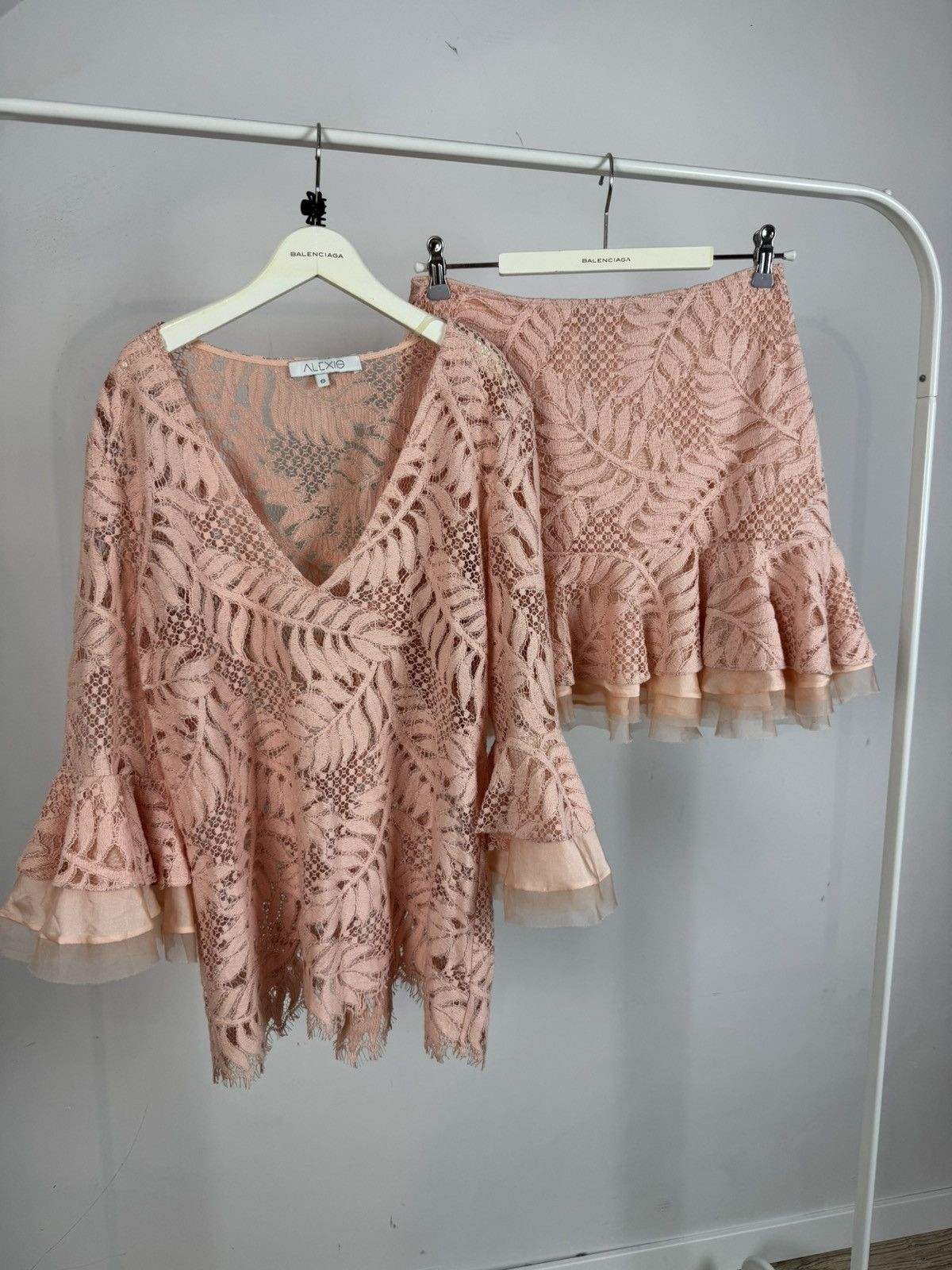 ALEXIS Stunning Lace Two-Piece Set - Peach Pink | Top and Skirt Size S / US 4 / IT 40 - 8 Thumbnail