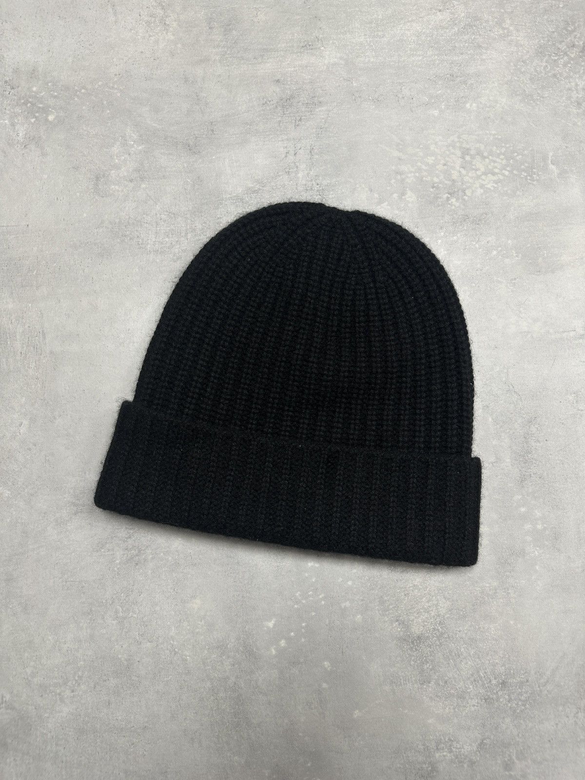 Chanel Chanel Removable Rhinestone CC Logo Cashmere Beanie Black Size ONE SIZE - 2 Thumbnail