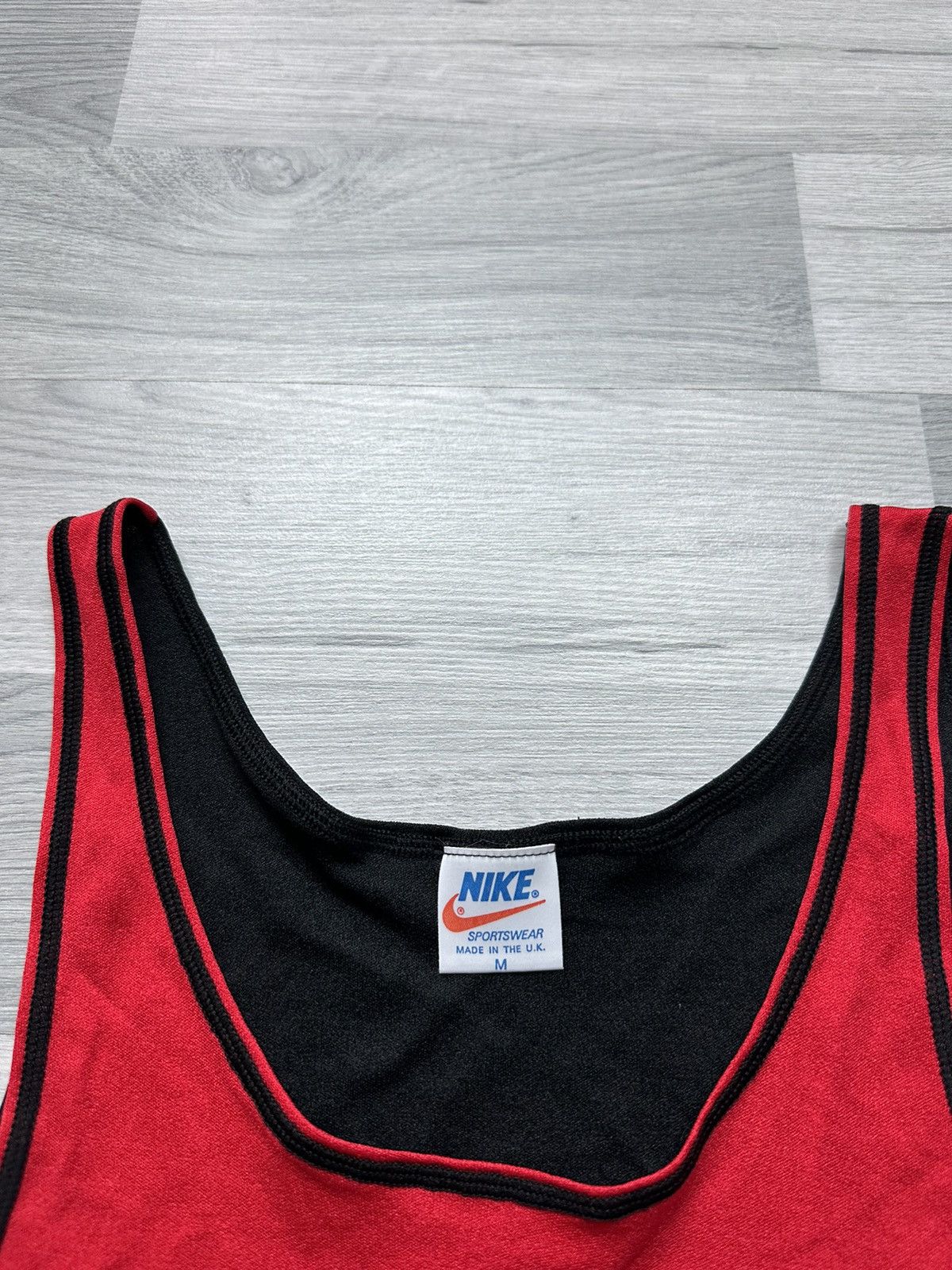 Nike × Vintage Vintage nylon sleeveless tank top Nike central logo swoosh Size US M / EU 48-50 / 2 - 4 Thumbnail
