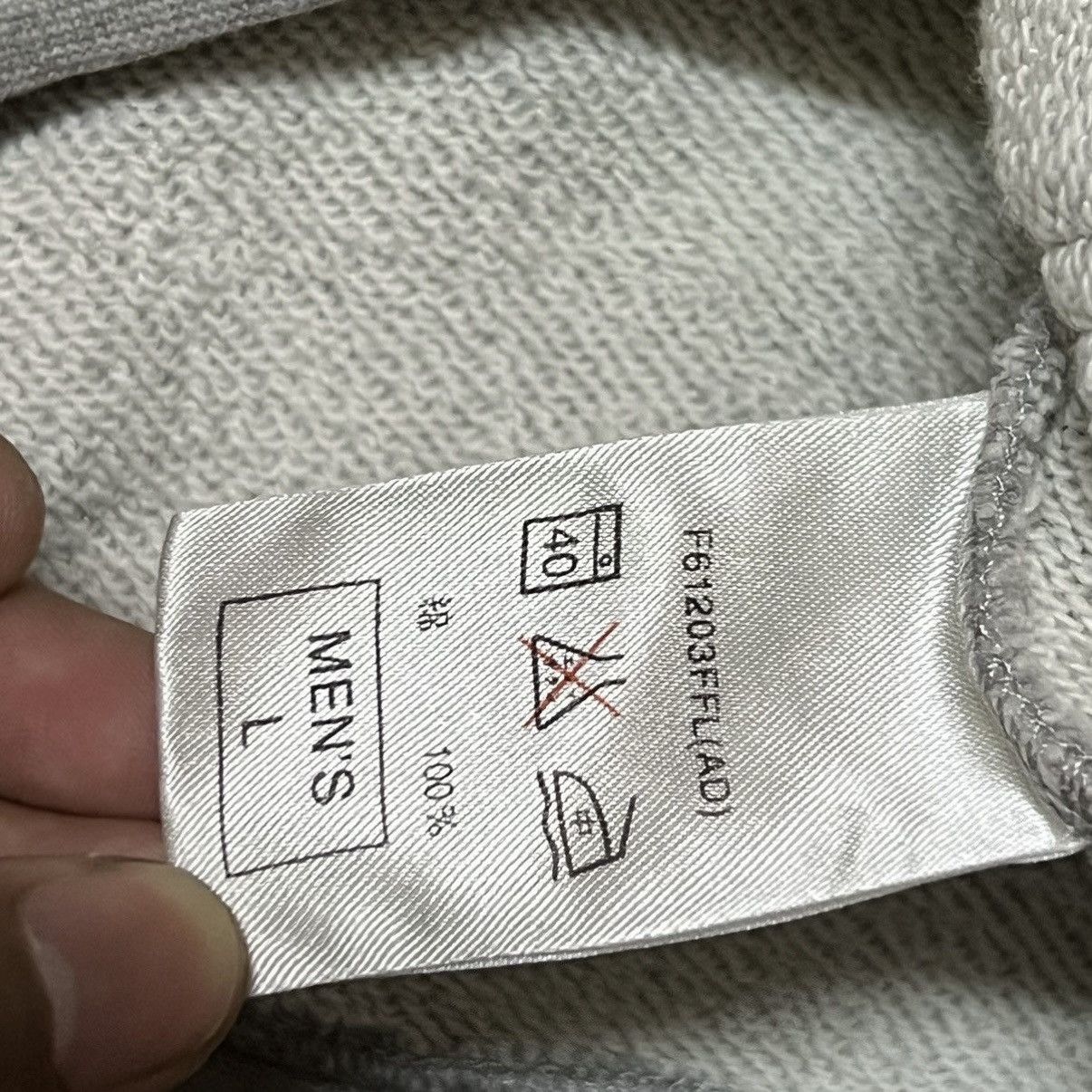 Nike Vintage Nike Hoodie Small Logo Travis Scott Style Size US L / EU 52-54 / 3 - 8 Thumbnail