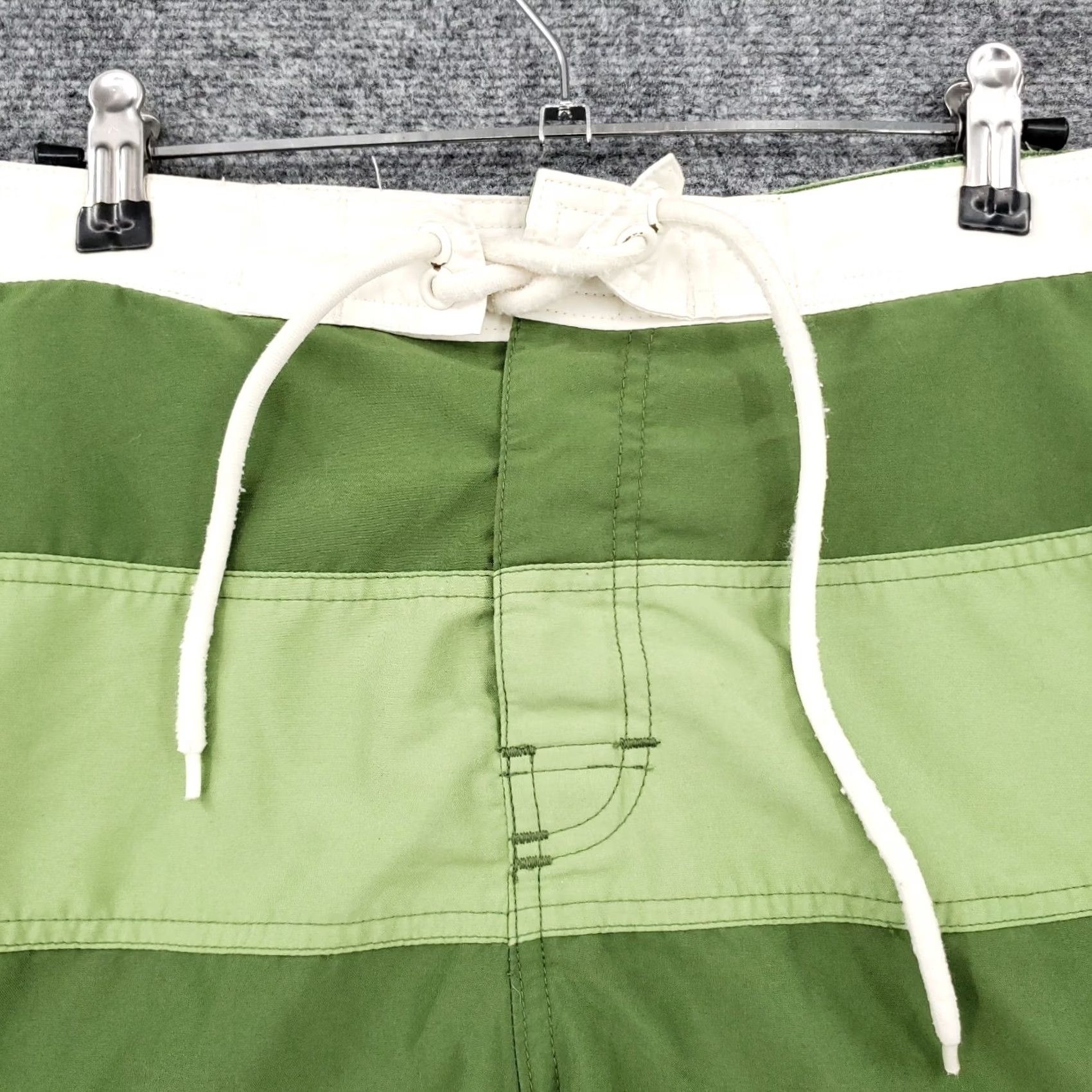 Old Navy Old Navy Swim Trunks Mens L Large Green Board Shorts Surf Swimwear Drawstring Size US 33 - 3 Thumbnail