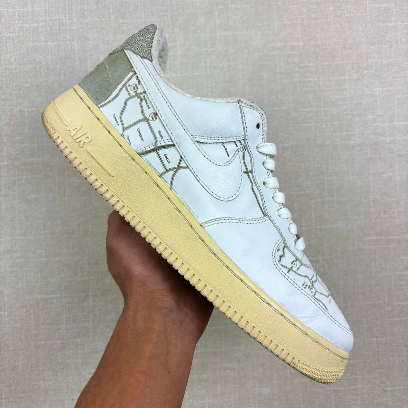Nike 🗺️ 2006 Nike Air Force 1 Low “LA Map” 11M Size US 11 / EU 44 - 1 Thumbnail