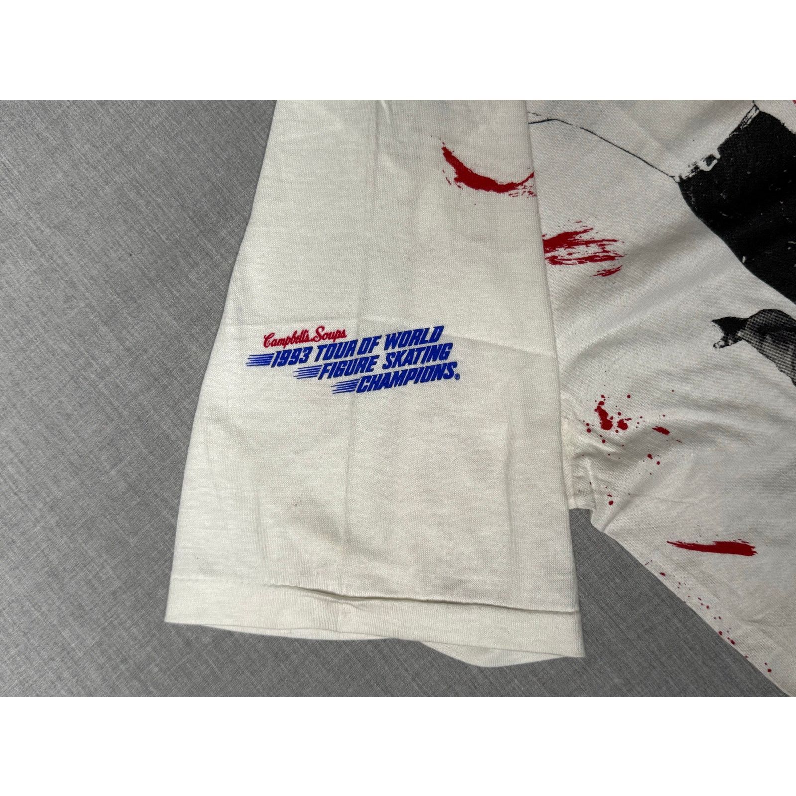 Vintage Vintage 1993 Figure Skating Champions All Over Print T-shirt Size US L / EU 52-54 / 3 - 4 Thumbnail