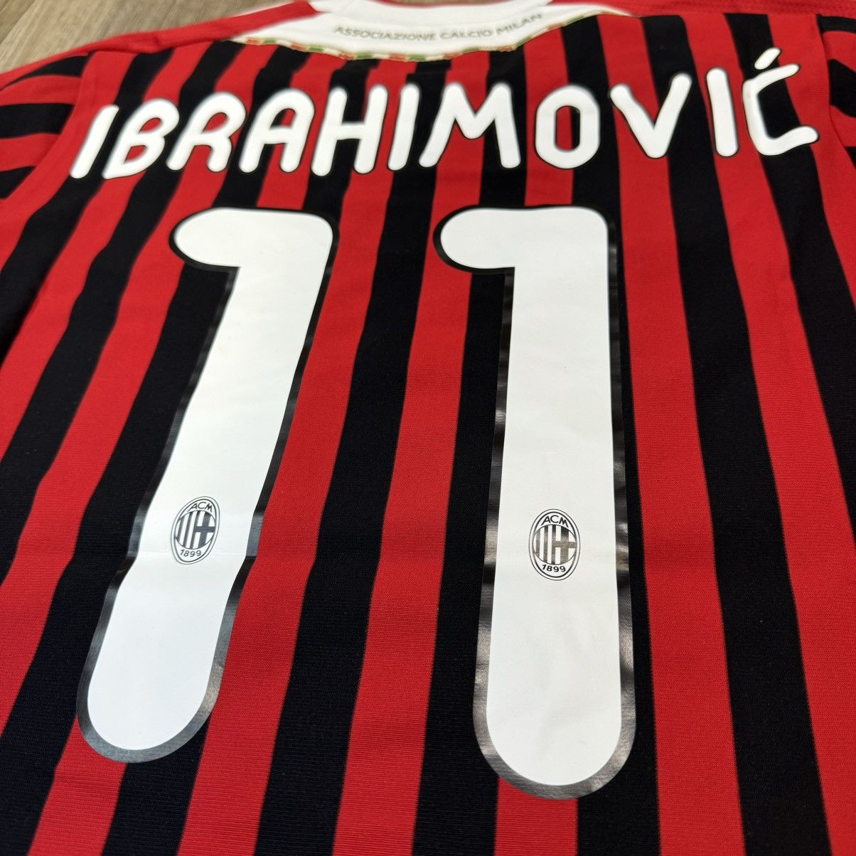 Adidas AC Milan 11/12 home shirt #11 Ibrahimovic Size US S / EU 44-46 / 1 - 7 Thumbnail