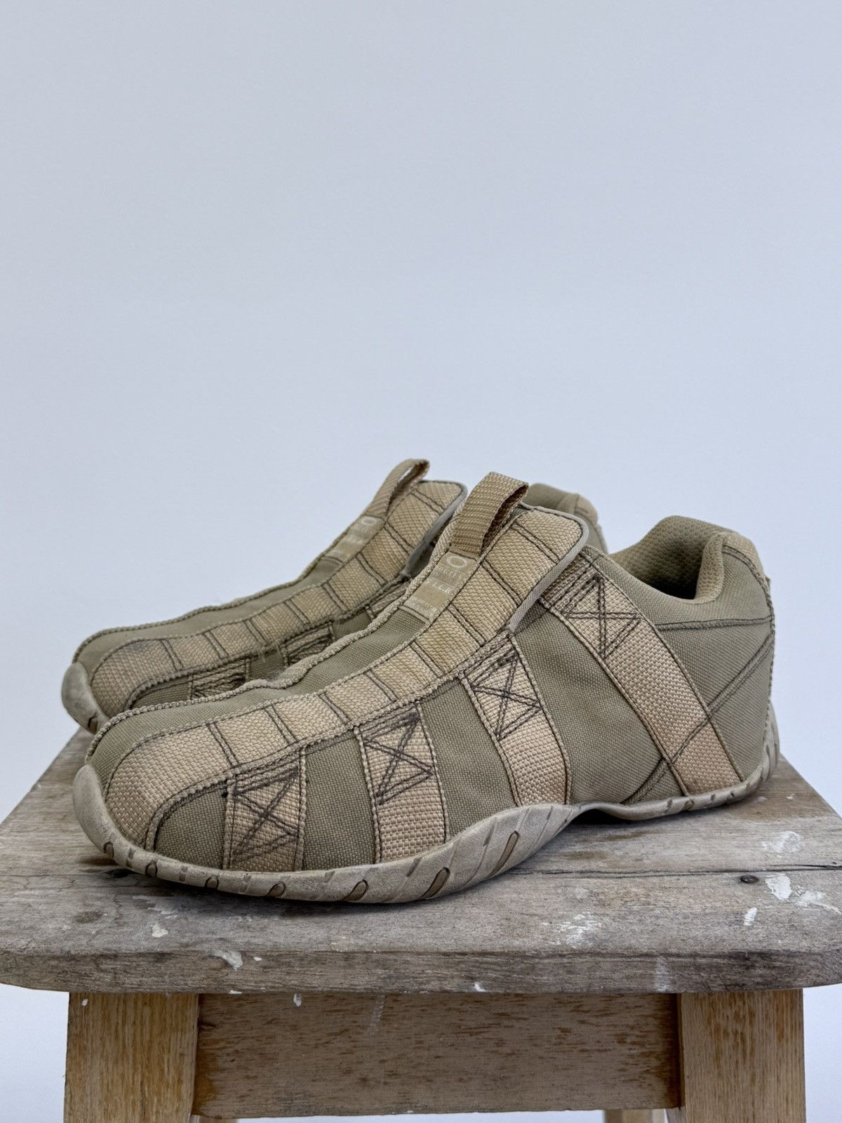 Oakley Vintage 2000s Archive Oakley Sneakers Size US 8.5 / EU 41-42 - 1 Thumbnail
