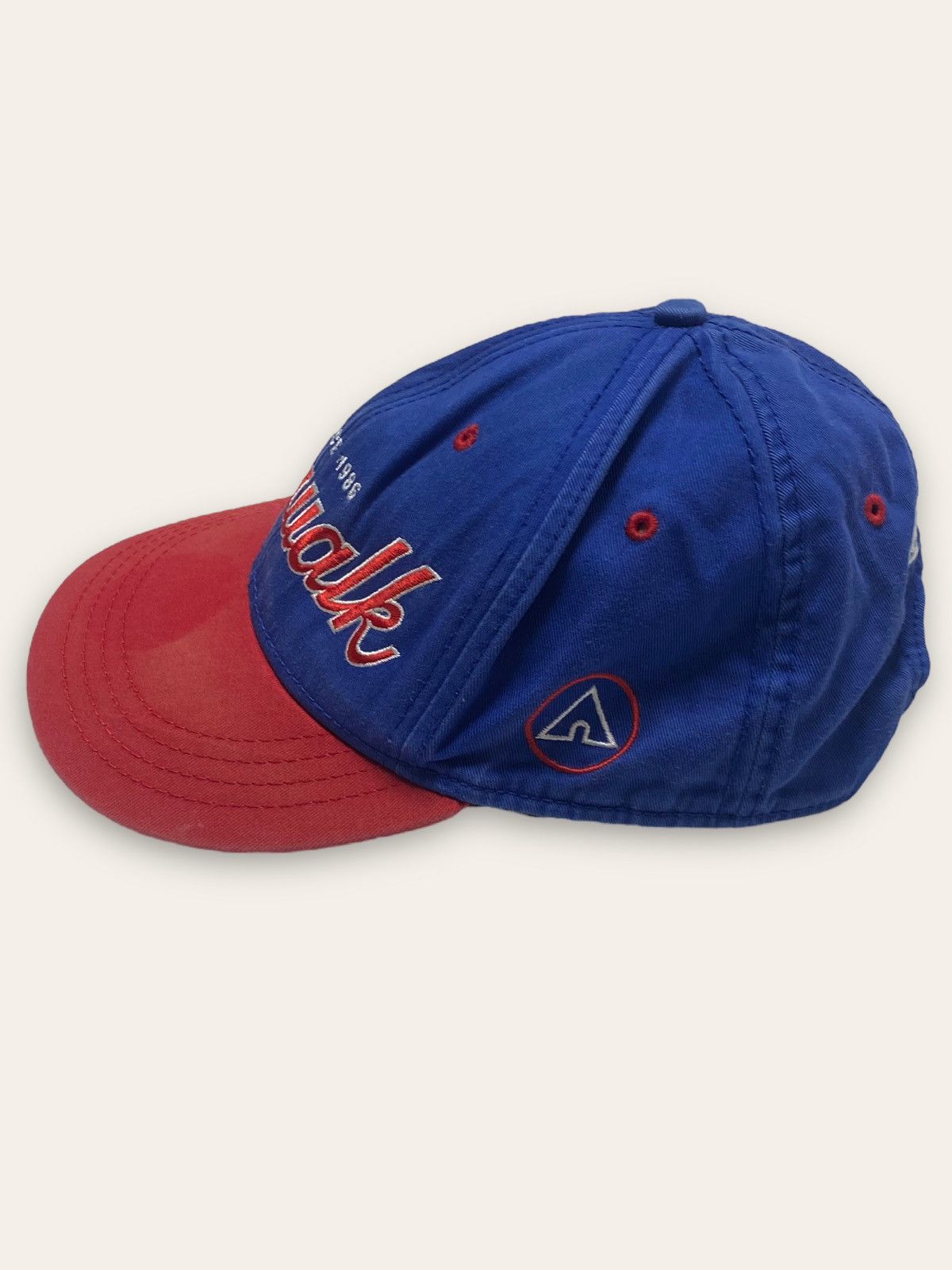Airwalk Vintage AIRWALK Big Logo Snap Back Cap Blue Red Colour Y2K Size ONE SIZE - 2 Thumbnail