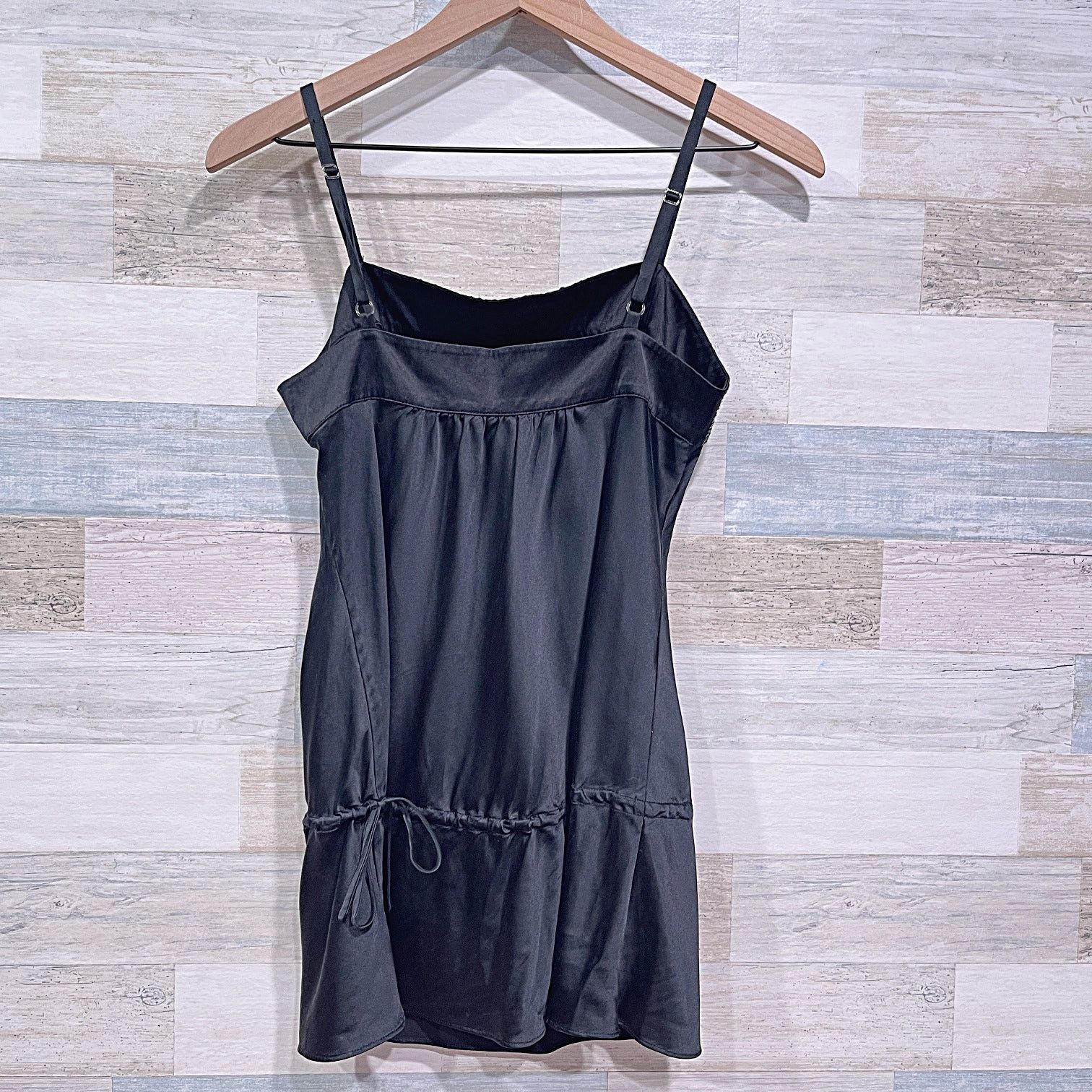Express Express Silk Satin Drop Waist Sequin Cami Blouse Black S Size S / US 4 / IT 40 - 5 Thumbnail