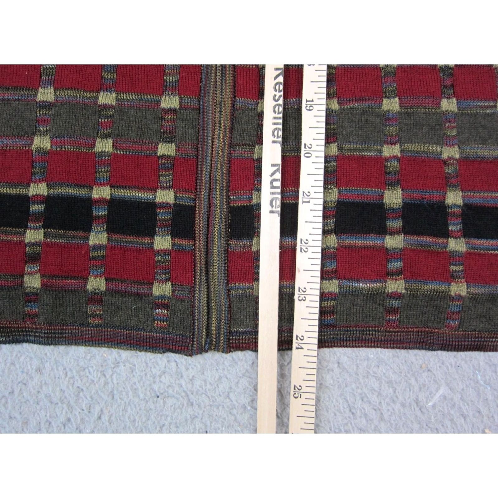 Vintage VINTAGE Carlisle Cardigan Mens M Red Wool Check Sweater 90s USA CardiGan Zipper Cropped? Size US M / EU 48-50 / 2 - 7 Thumbnail