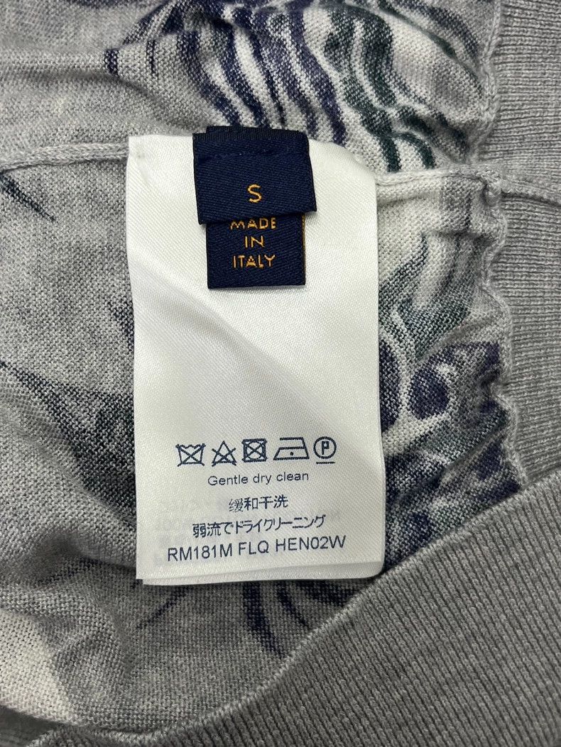 Louis Vuitton Louis Vuitton Off-white striped printed knit sweater Size US S / EU 44-46 / 1 - 5 Thumbnail