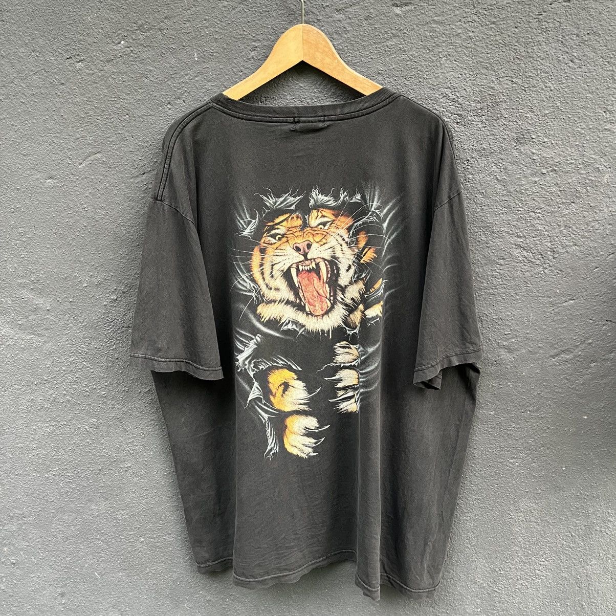 Vintage Thrashed Faded Vintage Tiger Distressed ERD GRUNGE TEE Size US XXL / EU 58 / 5 - 3 Thumbnail