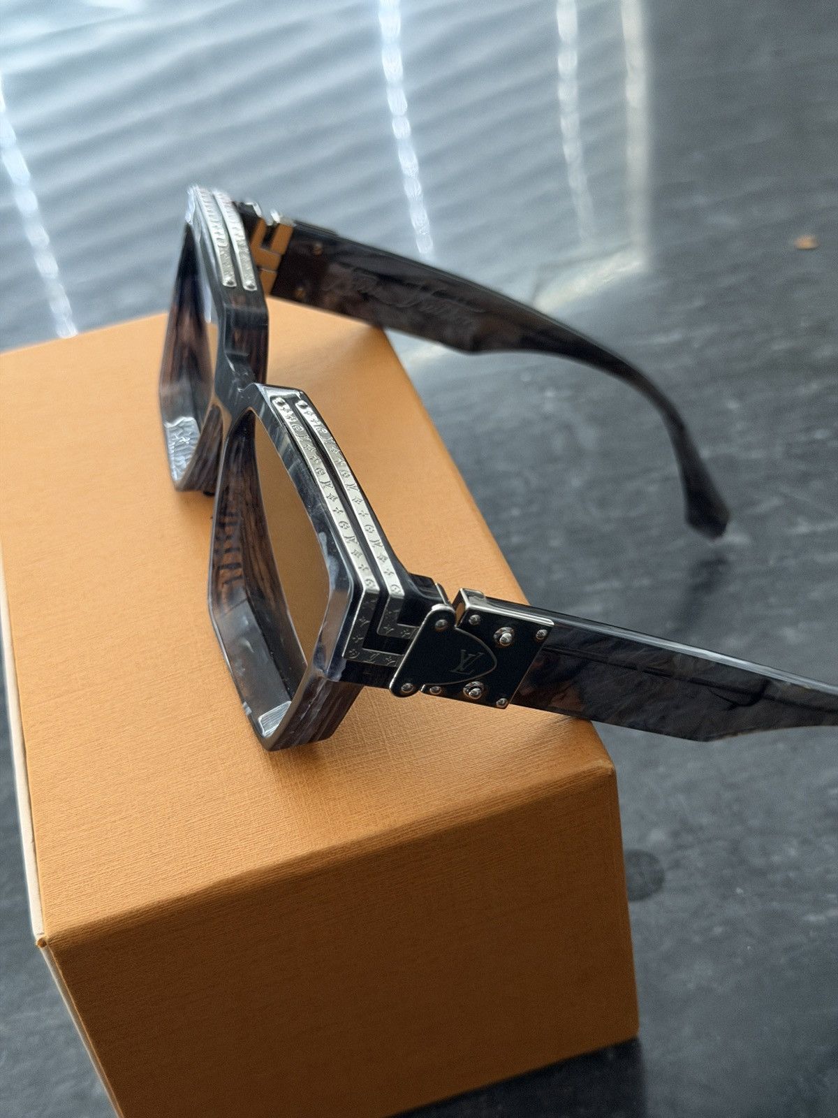 Louis Vuitton Louis Vuitton millionaires sunglasses E Size ONE SIZE - 3 Thumbnail