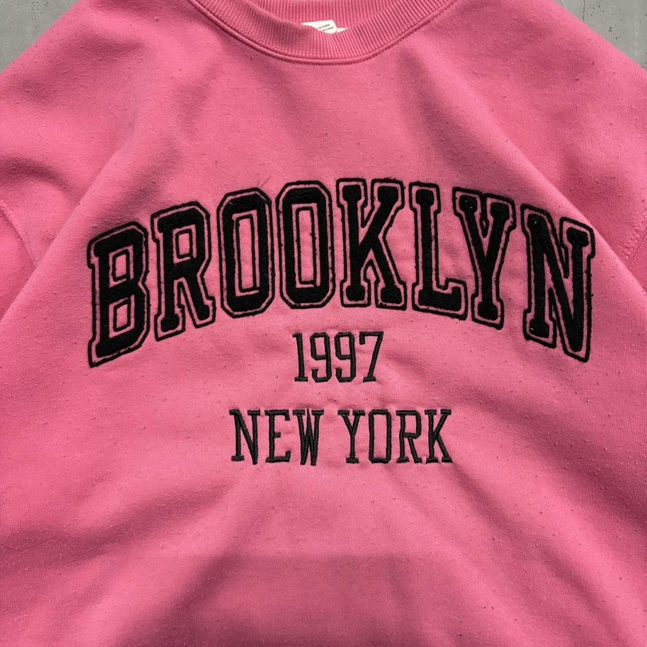 Vintage Crazy Vintage Y2K/2000s Pink Brooklyn New York 1997 Streetwear Sweater! Size US S / EU 44-46 / 1 - 2 Thumbnail